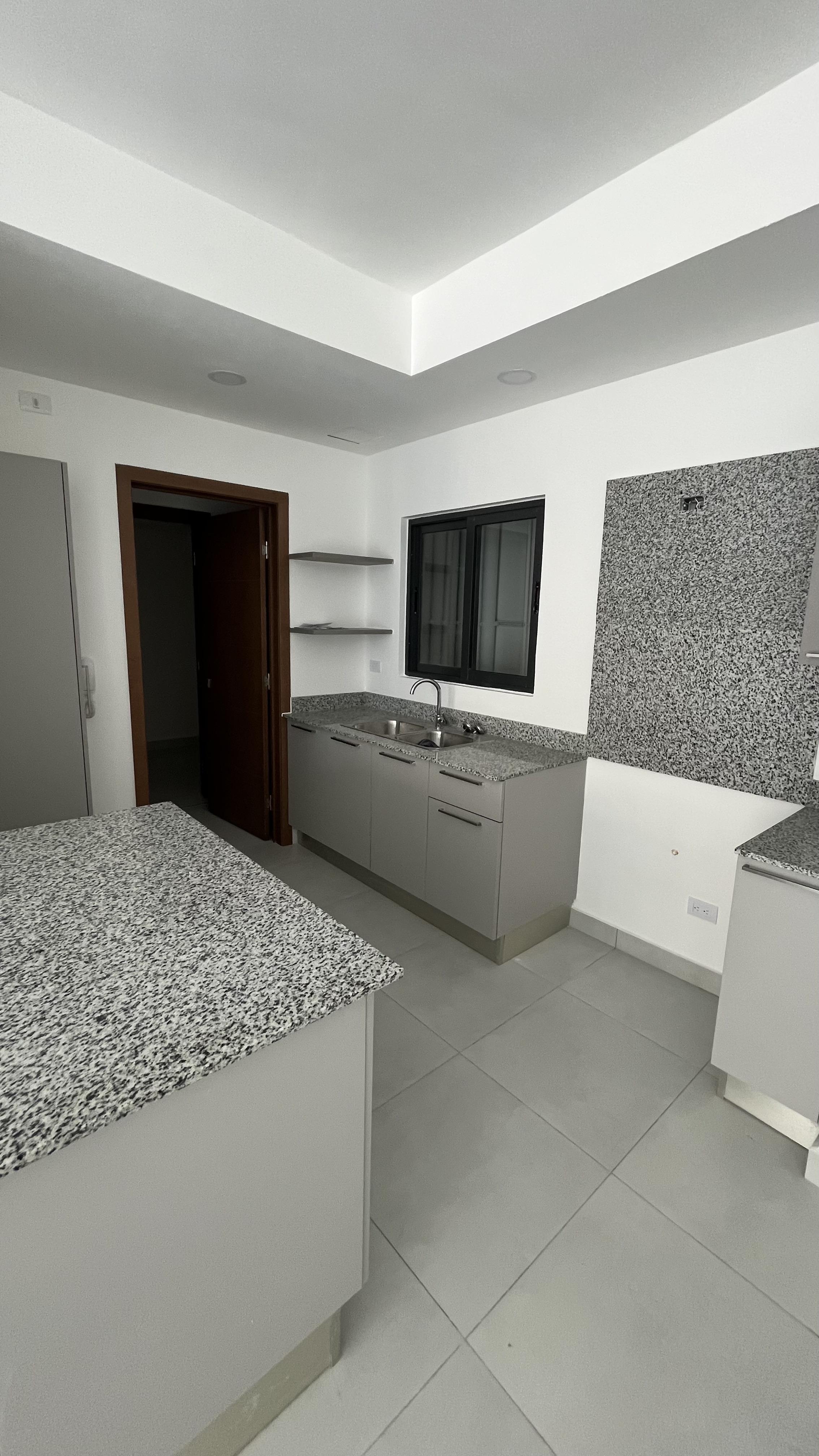 Apartamento en alquiler en Arroyo Hondo de 2 habitaciones  Foto 7305060-2.jpg