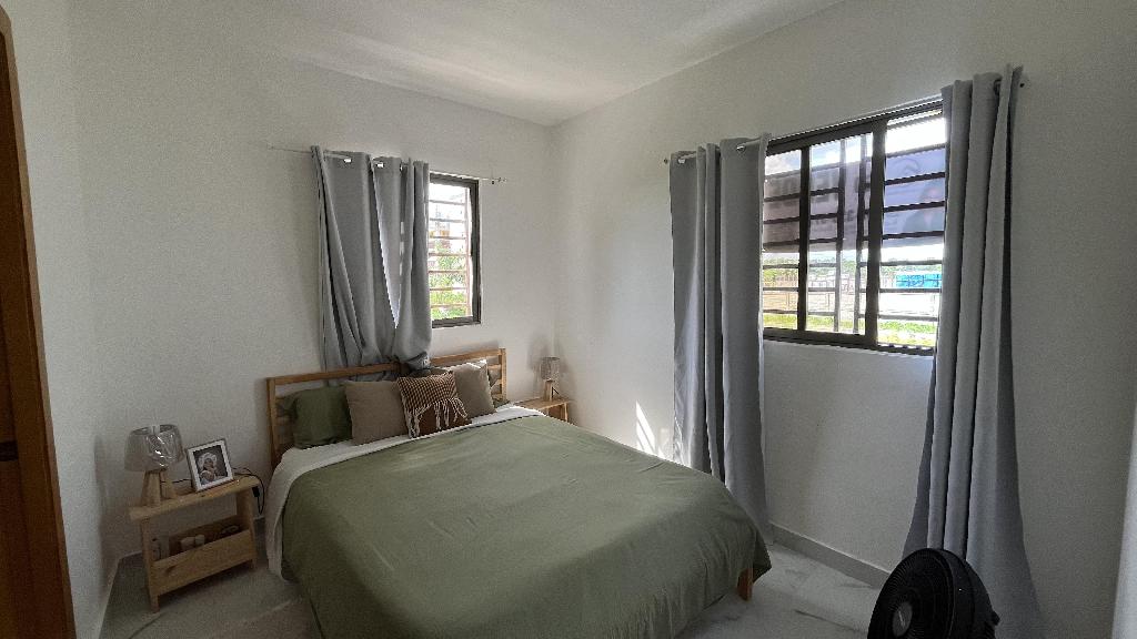 Apartamento en venta y alquiler en la Jacobo Majluta de 3 habitaciones Foto 7305084-2.jpg
