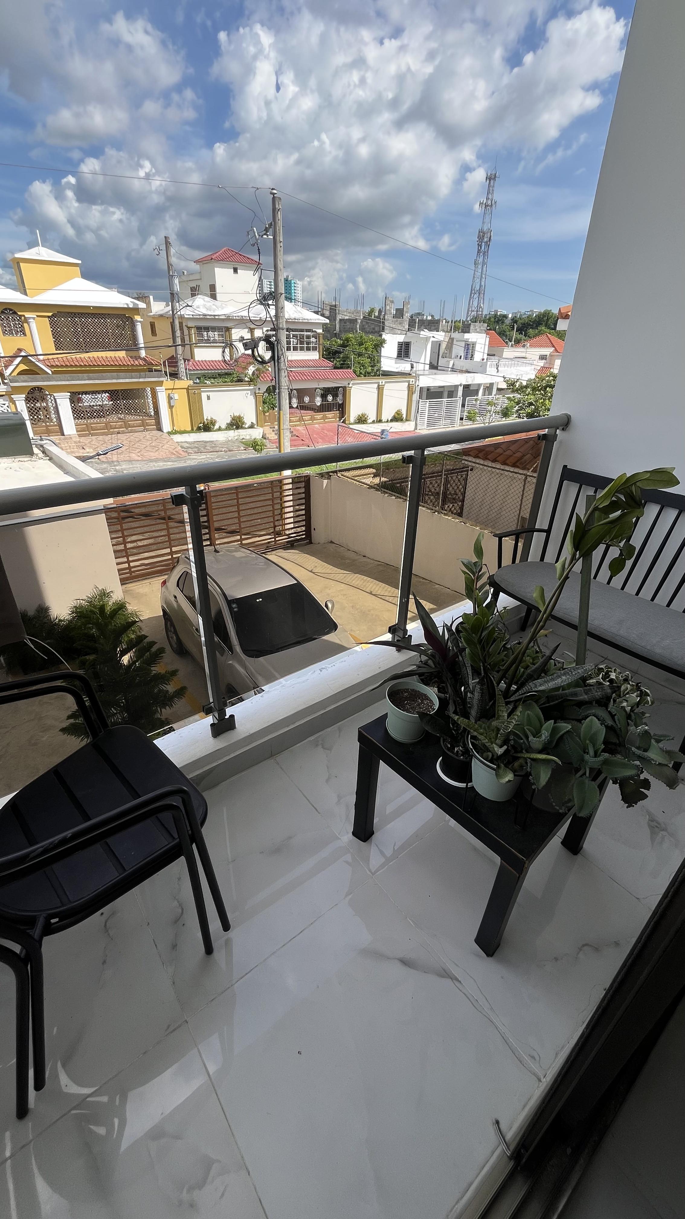 Apartamento en venta y alquiler en la Jacobo Majluta de 3 habitaciones Foto 7305085-1.jpg