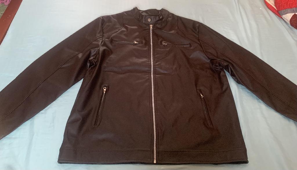 Chaqueta de cuero  Foto 7305148-2.jpg
