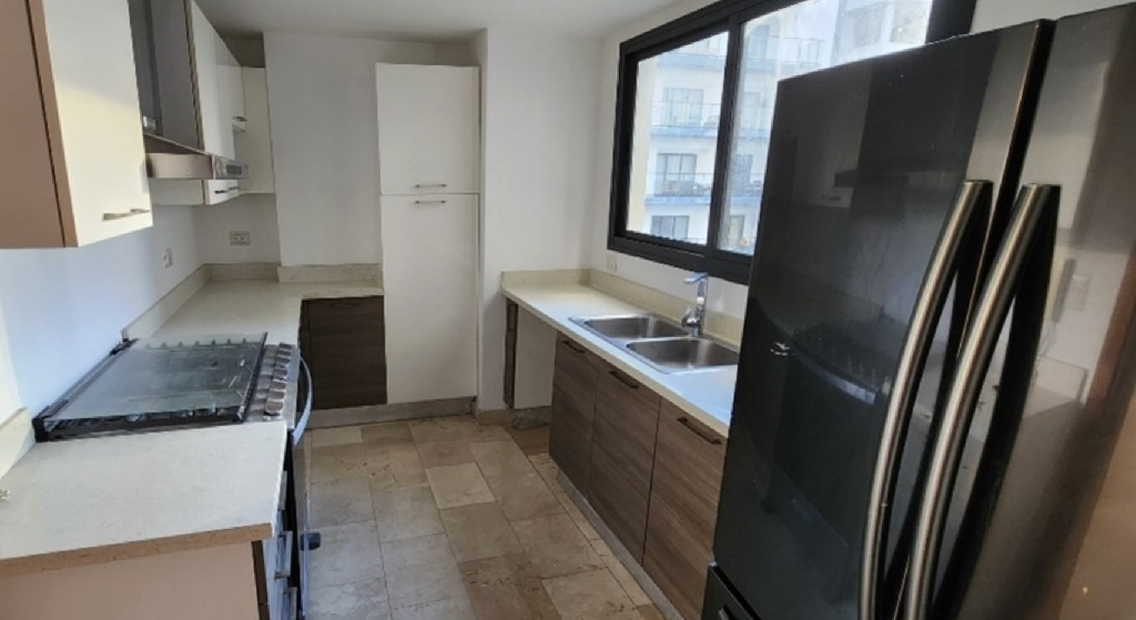 Apartamento en venta en Naco de 3 habitaciones  Foto 7305187-4.jpg