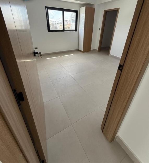 Apartamento en alquiler en Evaristo Morales de 1 habitacion Foto 7305201-4.jpg