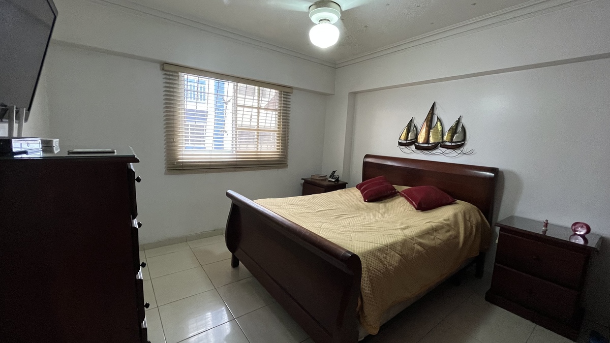 Apartamento en venta en Bella Vista de 3 habitaciones con terraza Foto 7305215-10.jpg