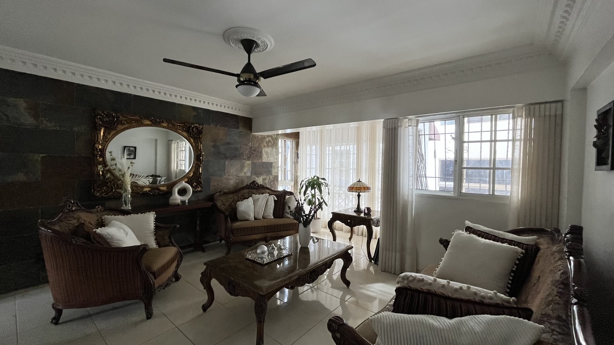 Apartamento en venta en Bella Vista de 3 habitaciones con terraza Foto 7305215-8.jpg