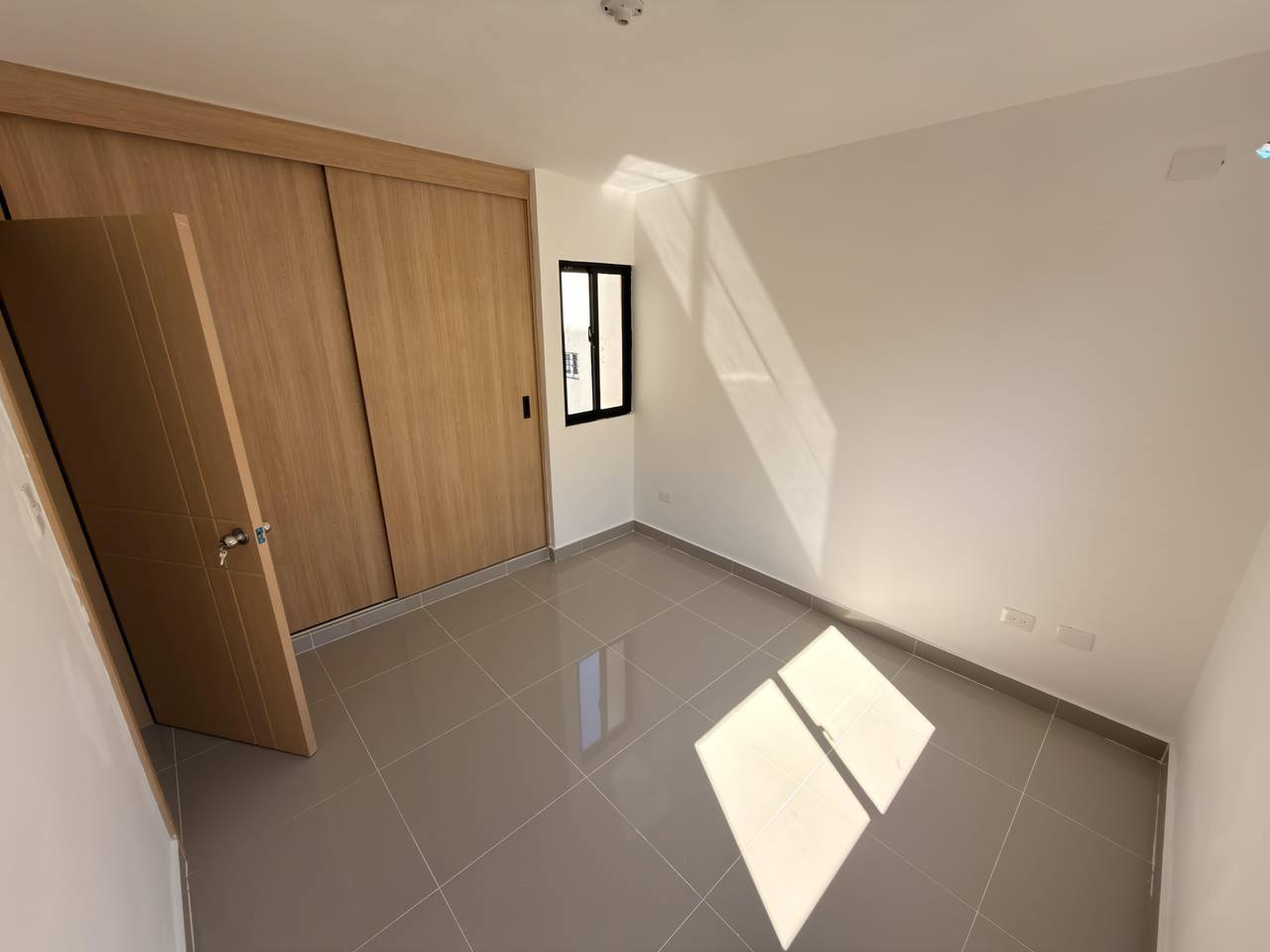 Residencial Emil – Apartamentos de 2 Habitaciones en Los Corales SDE Foto 7305644-3.jpg