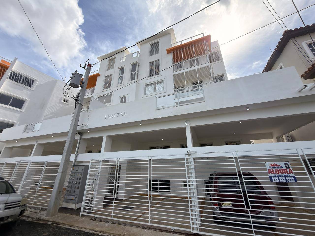 Residencial Nuevo Amanecer – Modernidad y Entrega Inmediata en San Isi Foto 7305647-6.jpg