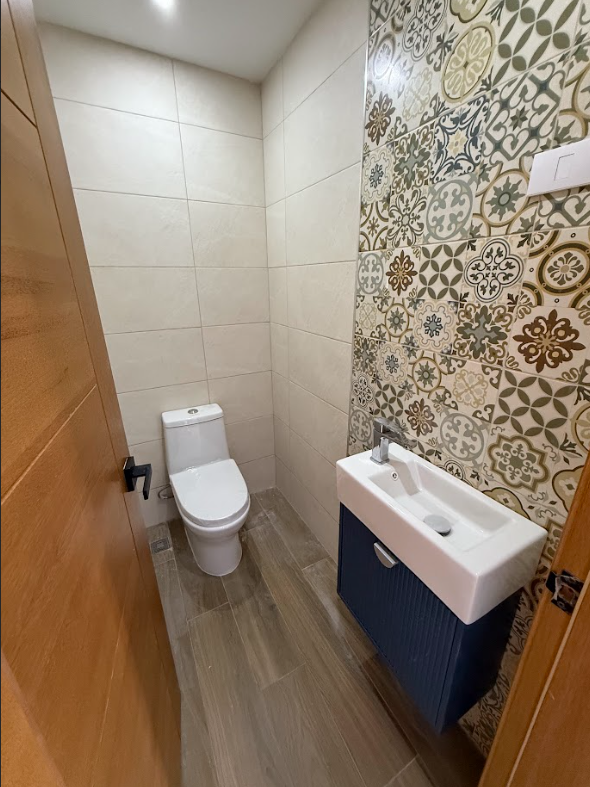 Venta de apartamento de 2 habitaciones en torre familiar Foto 7305649-16.jpg