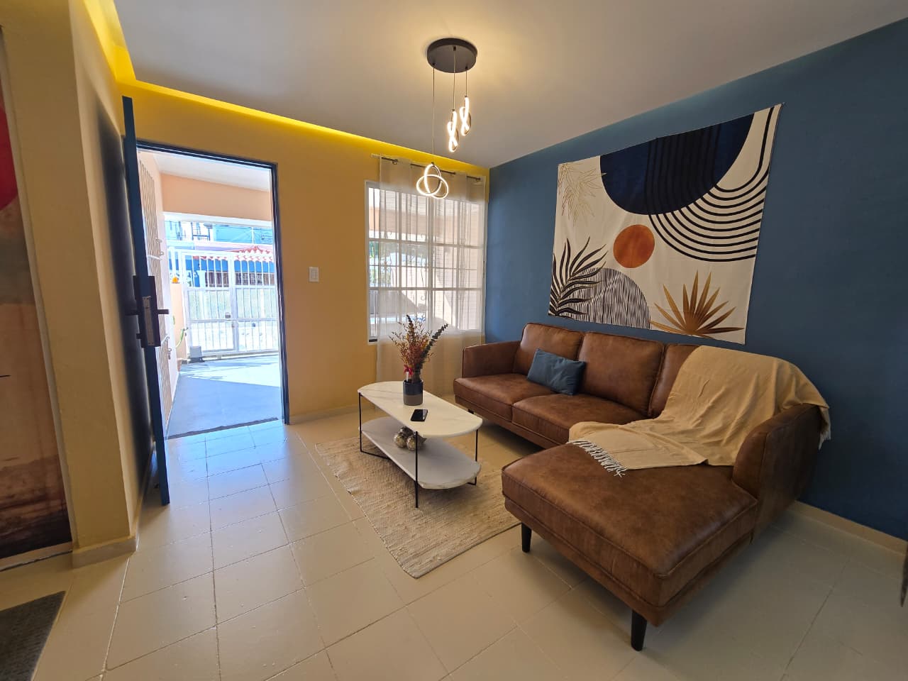CASA TOTALMENTE REMODELADA AMUEBLADA Y EQUIPADA COMPLETA.   Foto 7305769-8.jpg