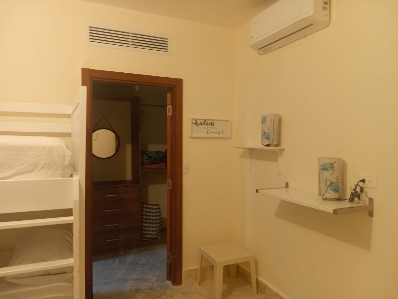 Vendo hermoso apartamento La ensenada en Playa nueva Romana  Foto 7305952-4.jpg