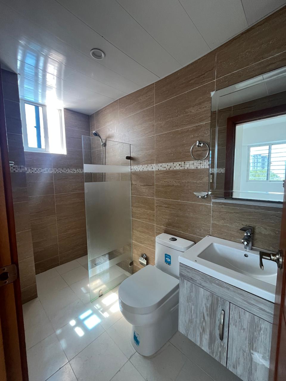 VIVE EN EL CORAZÓN DE SANTO DOMINGO Apartamento de 3 Habitaciones en G Foto 7306159-12.jpg