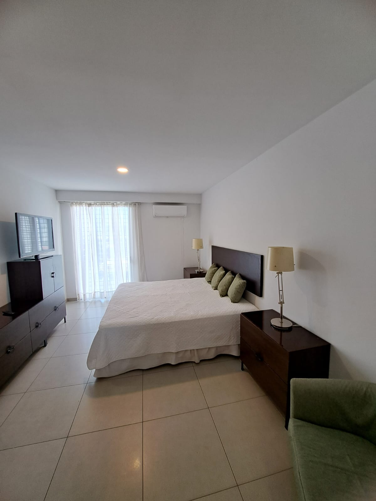 Apartamento amueblado en Alquiler en Evaristo Morales Foto 7306348-9.jpg