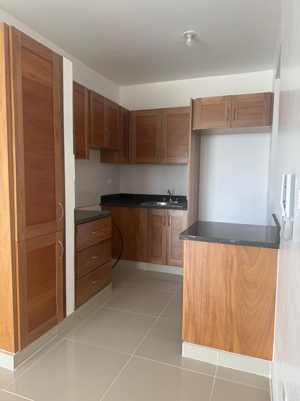  VENTA DE APARTAMENTO – PRÓXIMO A UTESA CIRCUNVALACIÓN SUR ???? Foto 7306492-6.jpg