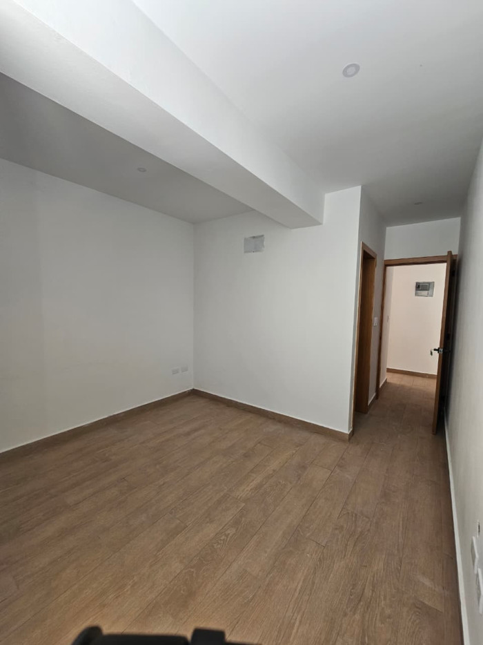 APARTAMENTO EN ALQUILER – PISO 9B URBANIZACION REAL  Foto 7306619-1.jpg