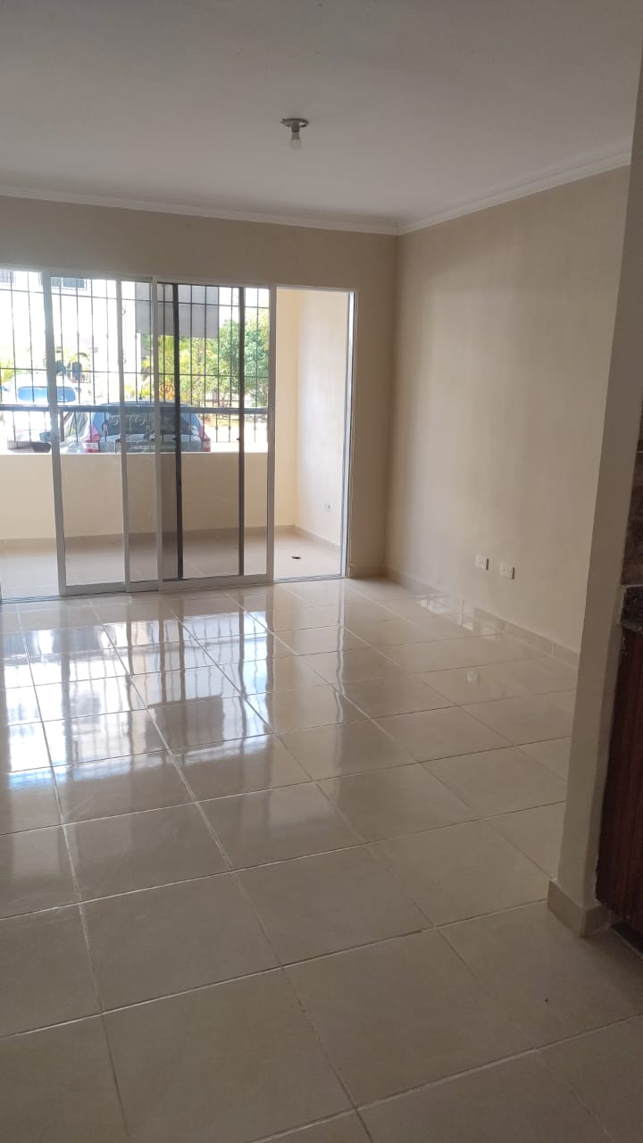 APARTAMENTO EN ALQUILER – SAN ISIDRO LABRADOR 3Hab  2Parqueos RD23000  Foto 7306703-4.jpg