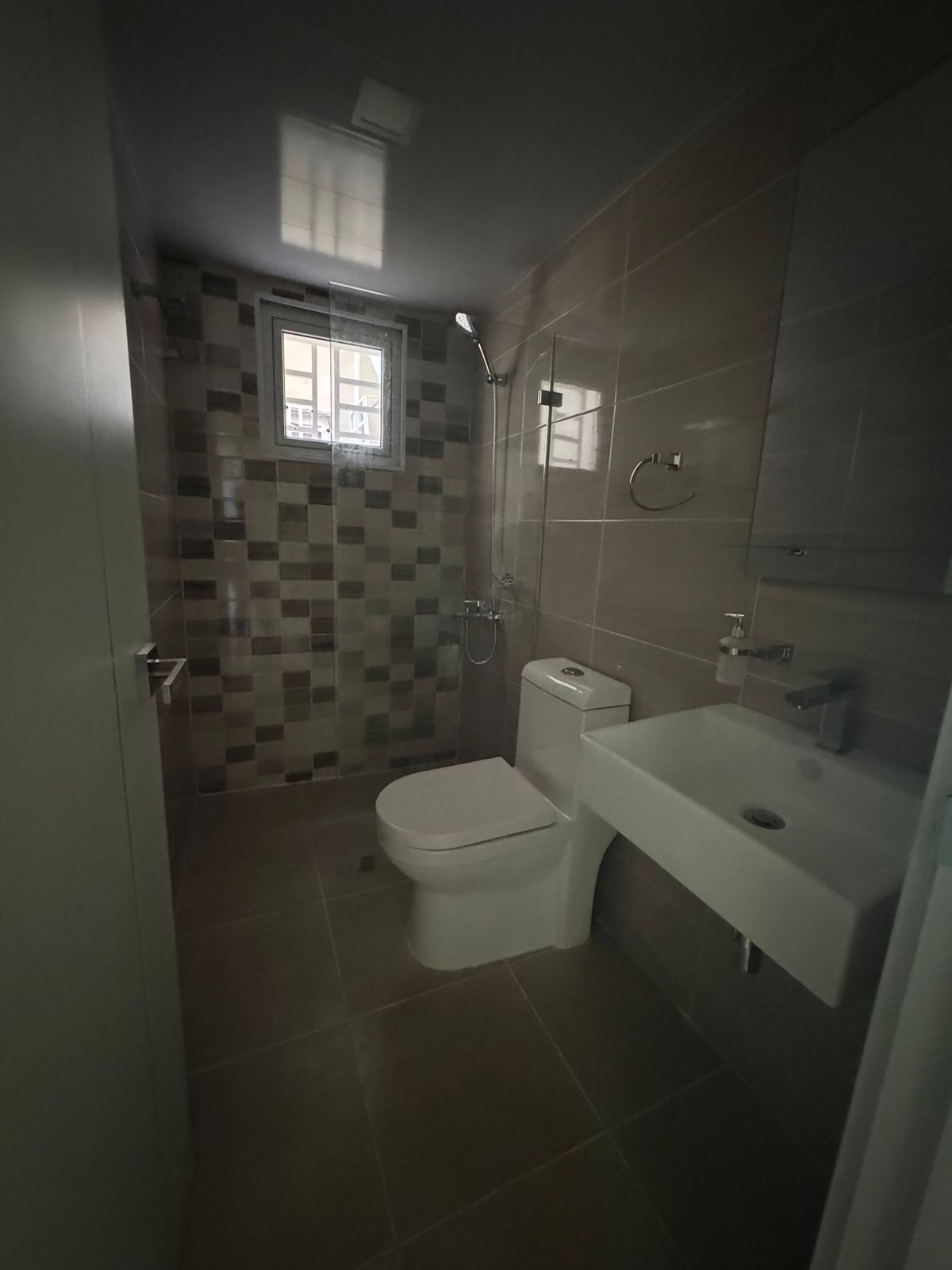 ???? Se alquila Apartamento en san Isidro av. hípica  res. Cayenas del Foto 7306704-5.jpg