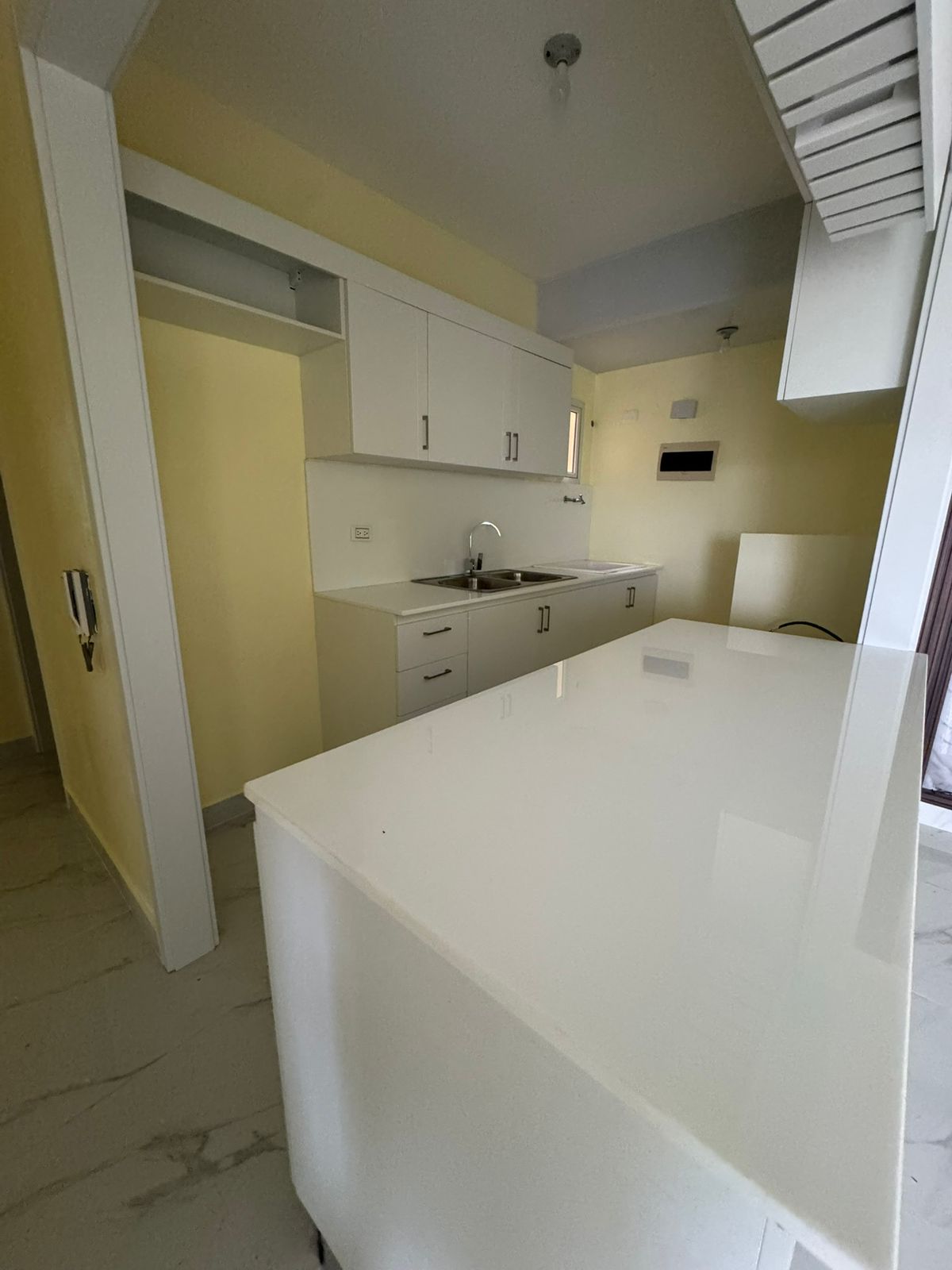 ???? Se alquila Apartamento en san Isidro av. hípica  res. Cayenas del Foto 7306704-9.jpg