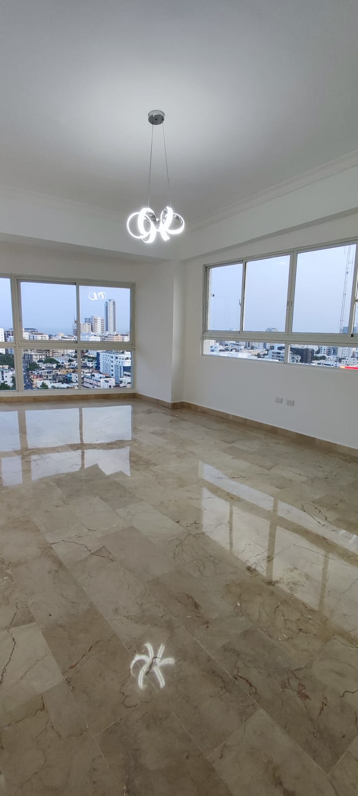 Exclusivo Penthouse en Venta – Evaristo Morales Santo Domingo Distrito Foto 7306743-11.jpg