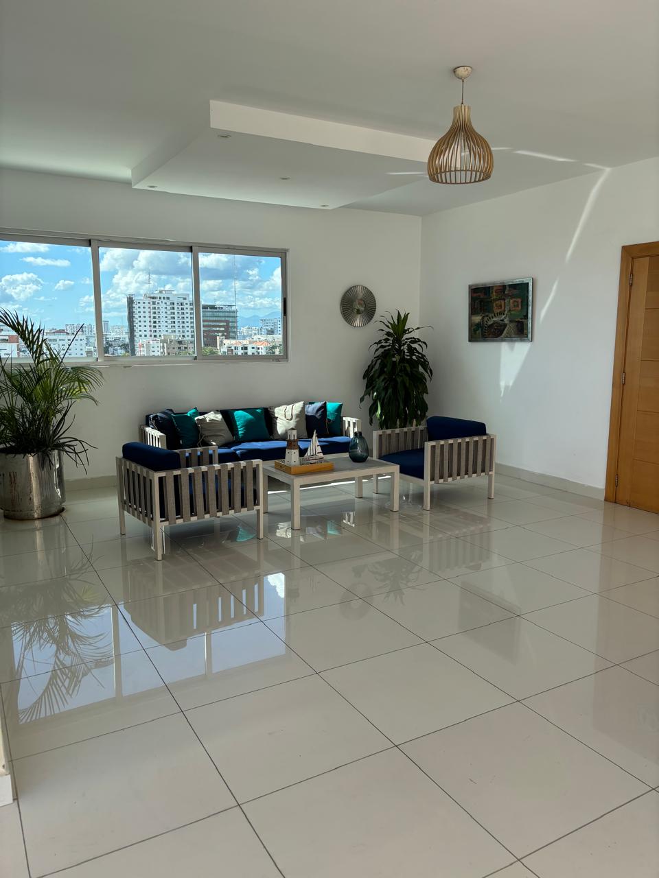 Apartamento en Alquiler sector de Bella Vista Santo Domingo Foto 7306830-11.jpg