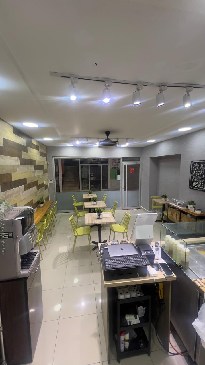 Oportunidad de Inversión – PUNTO COMERCIAL EN VENTA  Plaza Naco Santo  Foto 7307086-2.jpg