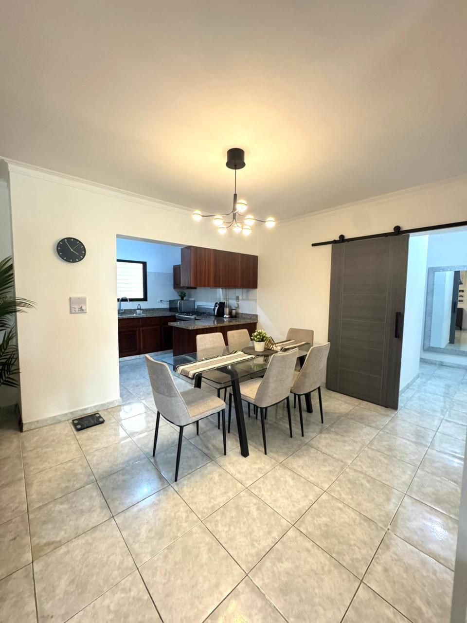 Apartamento en Venta en Evaristo Morales a pasos de la Av. Winston Chu Foto 7307641-5.jpg