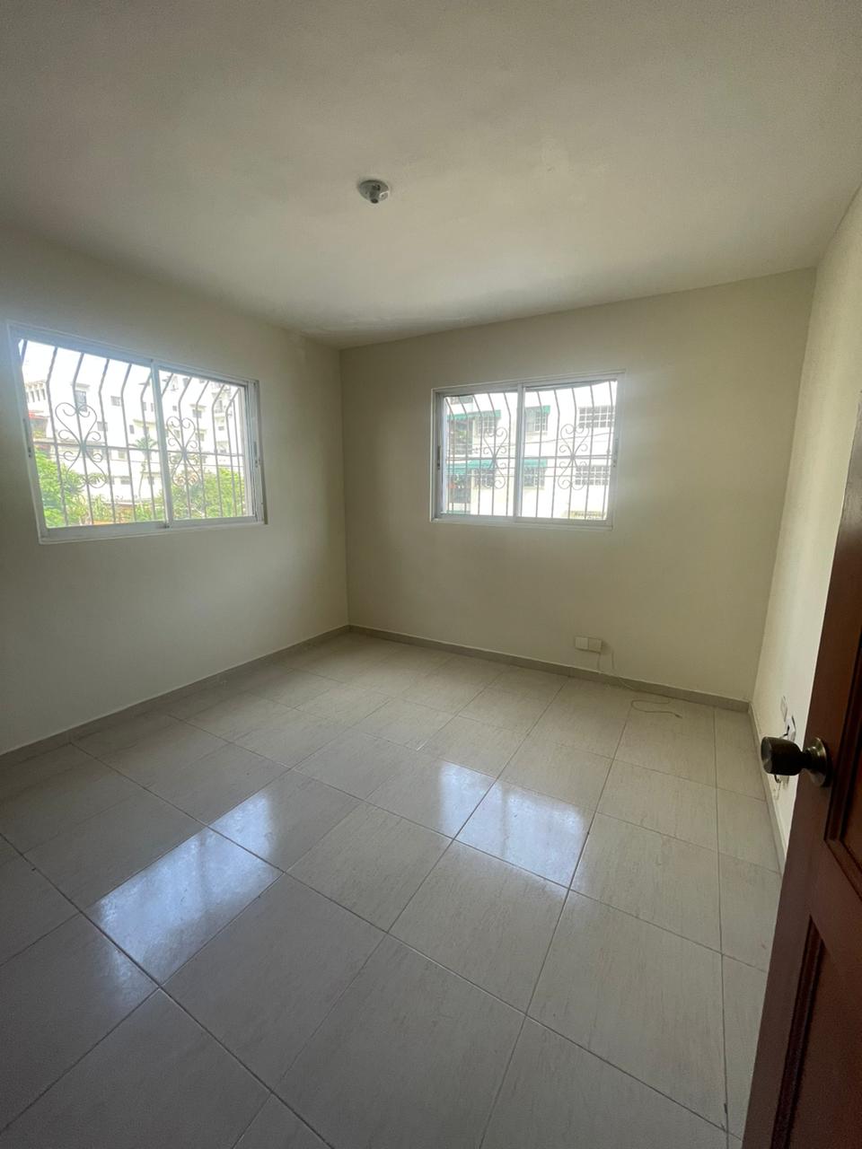 Venta de Apartamento en Bella Vista Norte primer piso 2 habitaciones z Foto 7307653-3.jpg