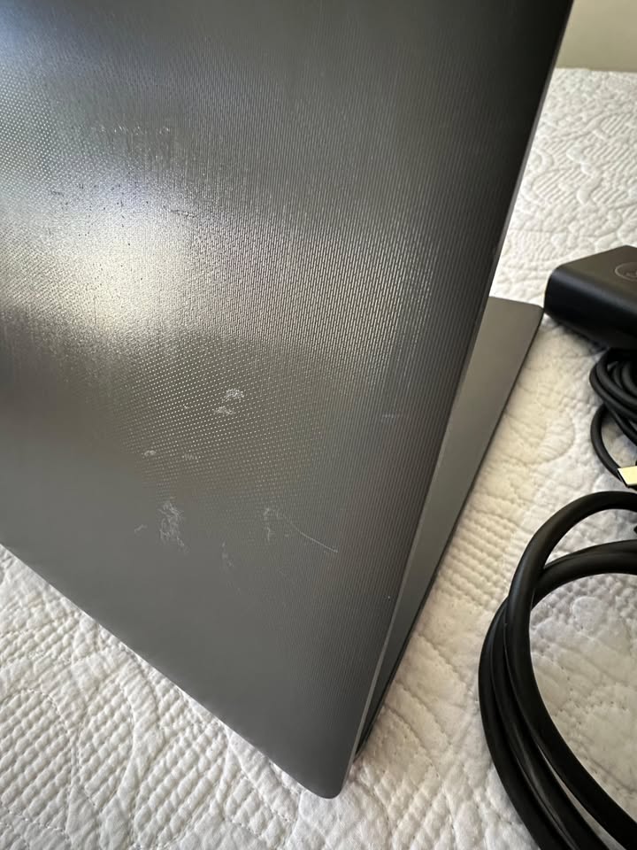 Vendo Laptop Dell Latitude 3440 Soft Charcoal Foto 7307797-5.jpg
