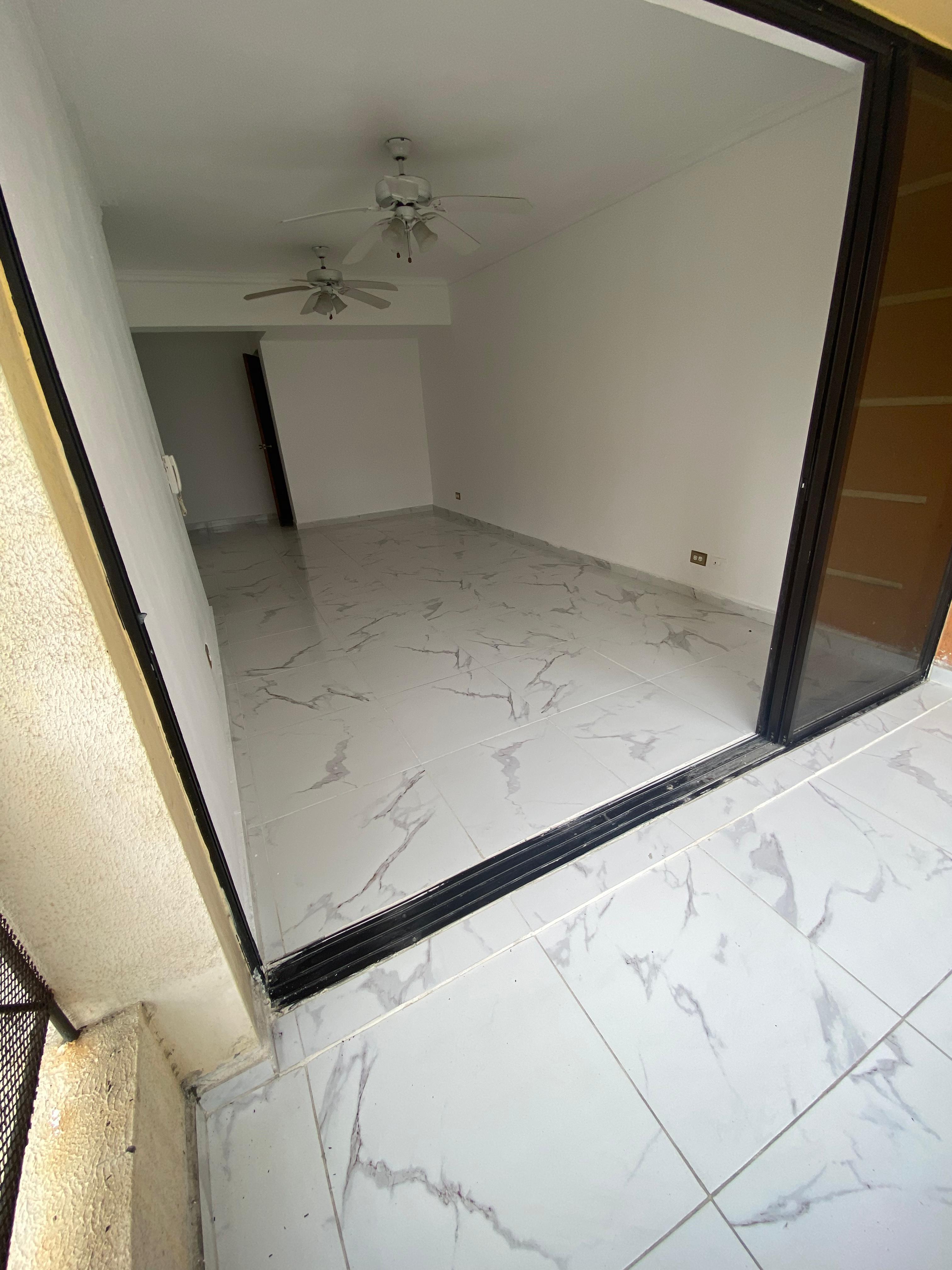 Apartamento en Venta en Evaristo Morales – Excelente Ubicación Foto 7307801-3.jpg