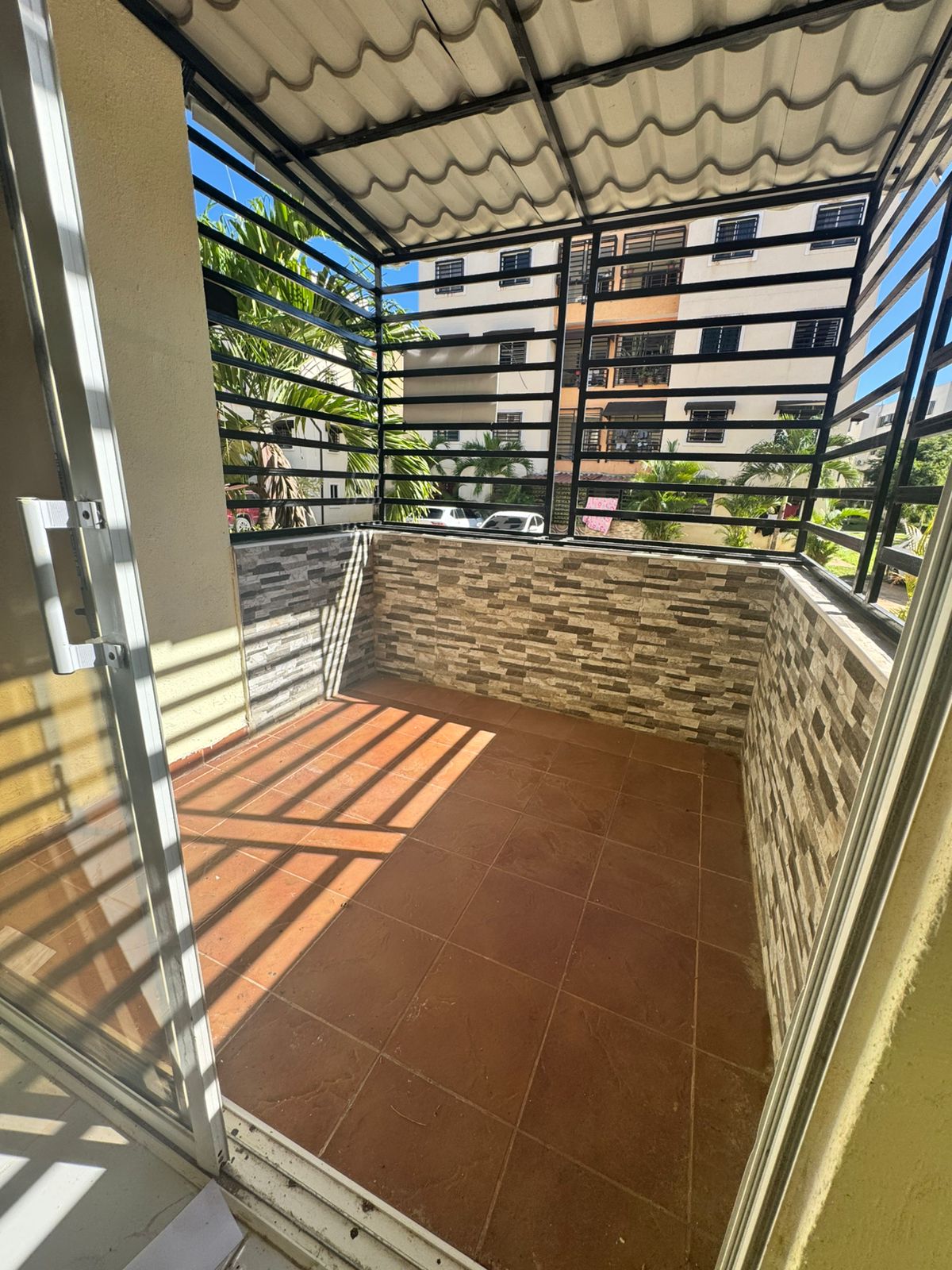 Apartamento en 1er Nivel en VENTAProx Aut San Isidro 3-Hab1-B 1-Parq S Foto 7307889-10.jpg