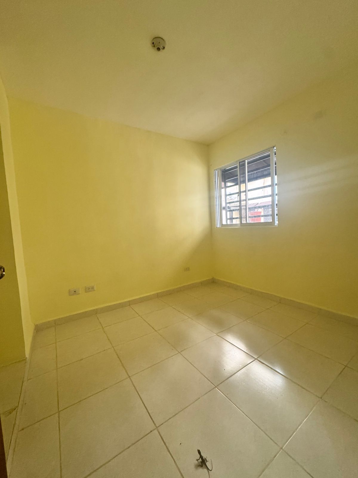 Apartamento en 1er Nivel en VENTAProx Aut San Isidro 3-Hab1-B 1-Parq S Foto 7307889-8.jpg