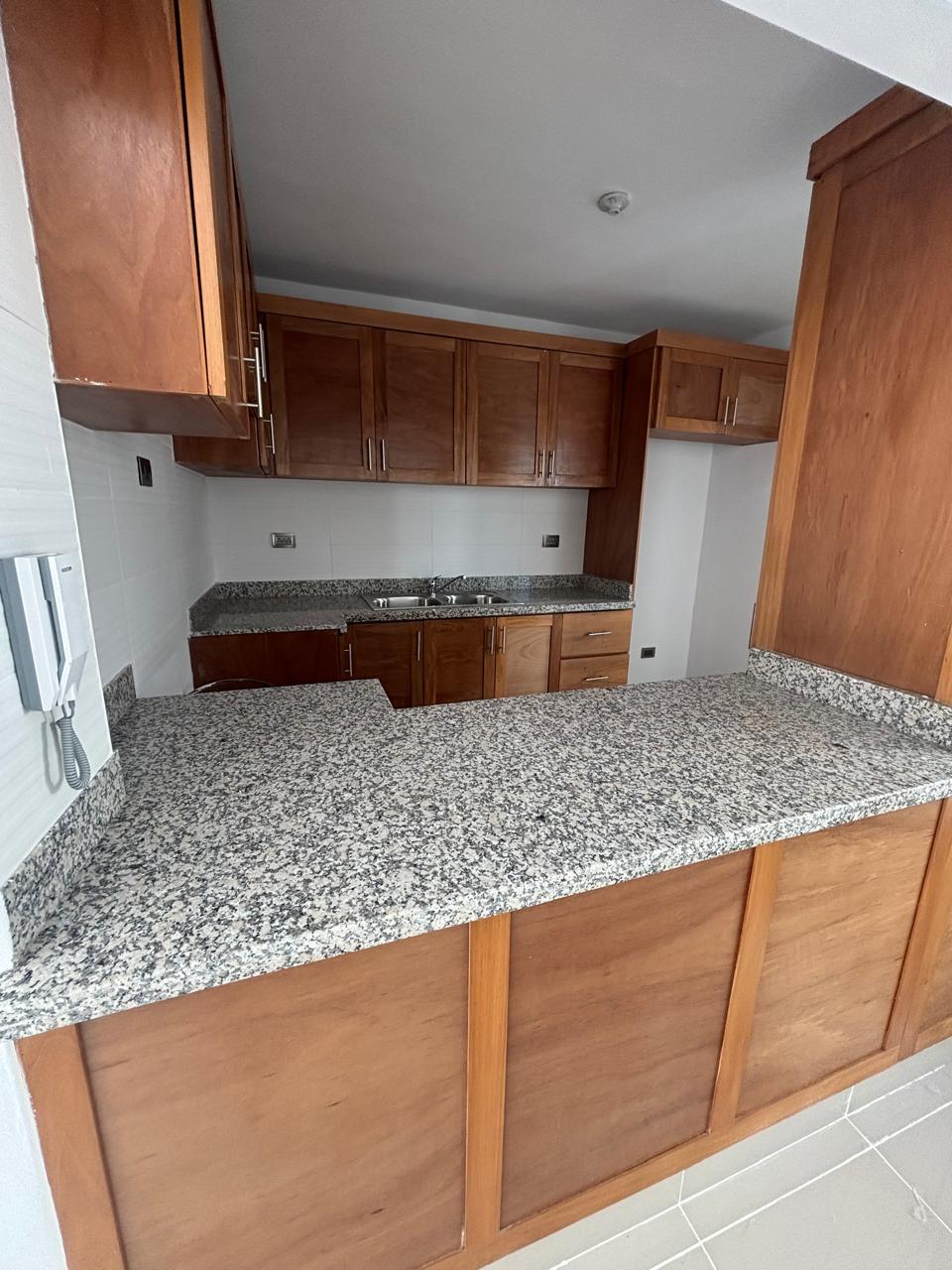 Apartamento en Venta en Av. República de Colombia Santo Domingo Foto 7307925-7.jpg