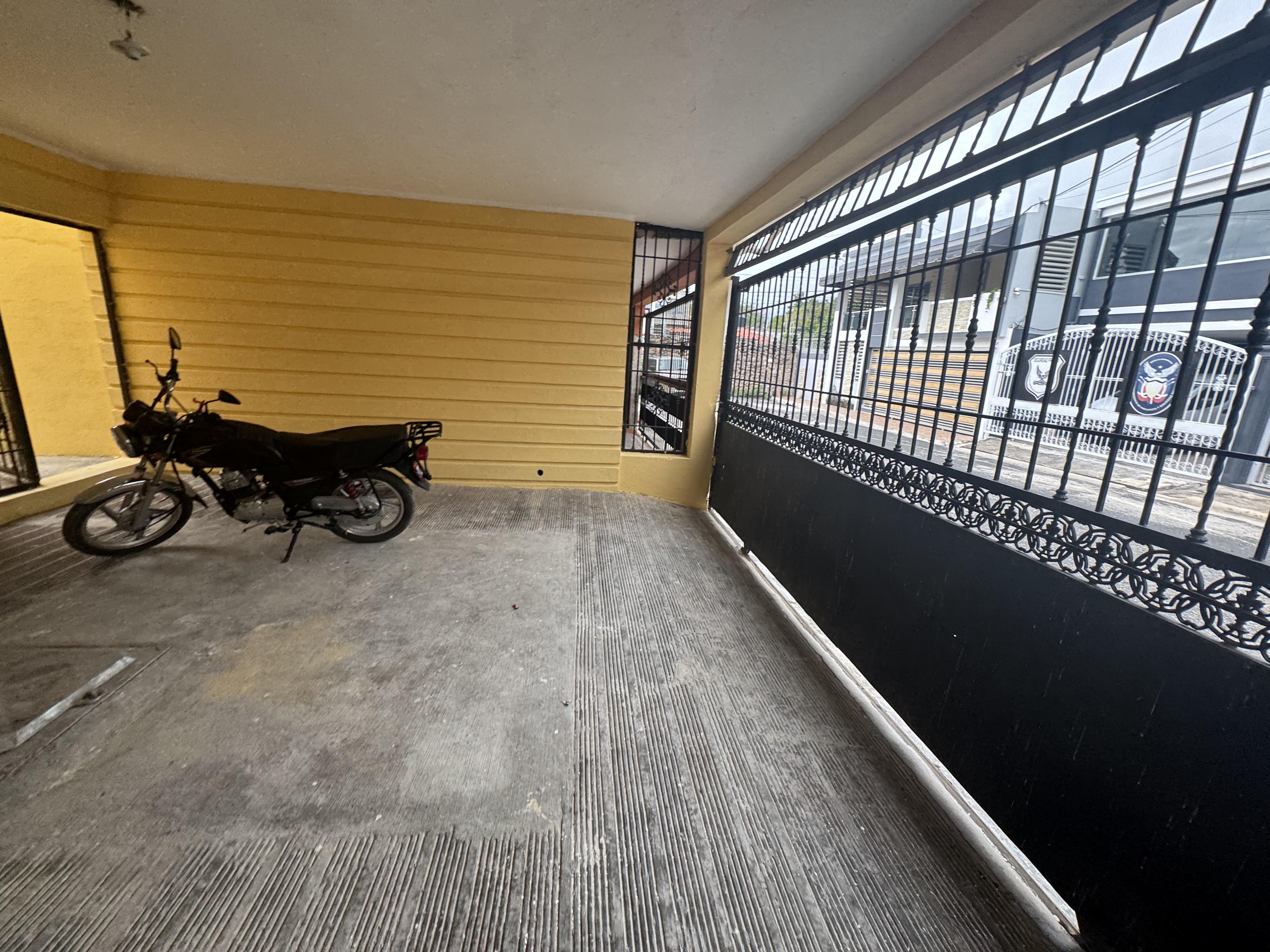 Se vende casa de oportunidad santo domingo este autopista de san isidr Foto 7308182-3.jpg