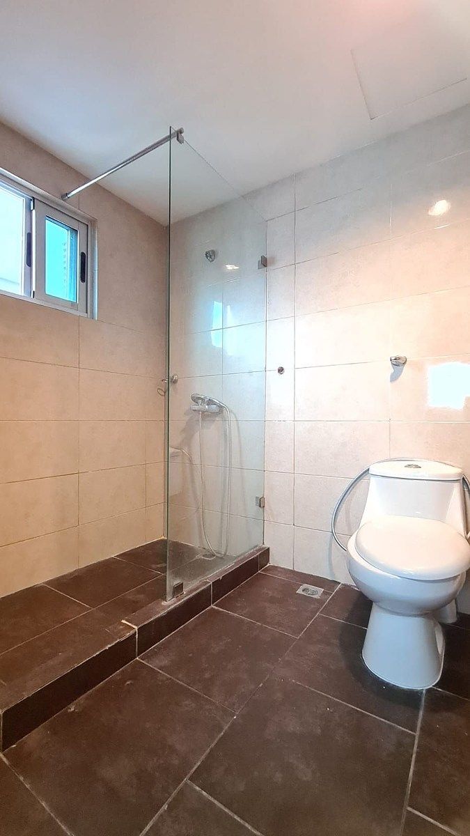 Apartamento 5to. Piso Dos Habitaciones 118 m2 en Evaristo Morales Foto 7308347-4.jpg