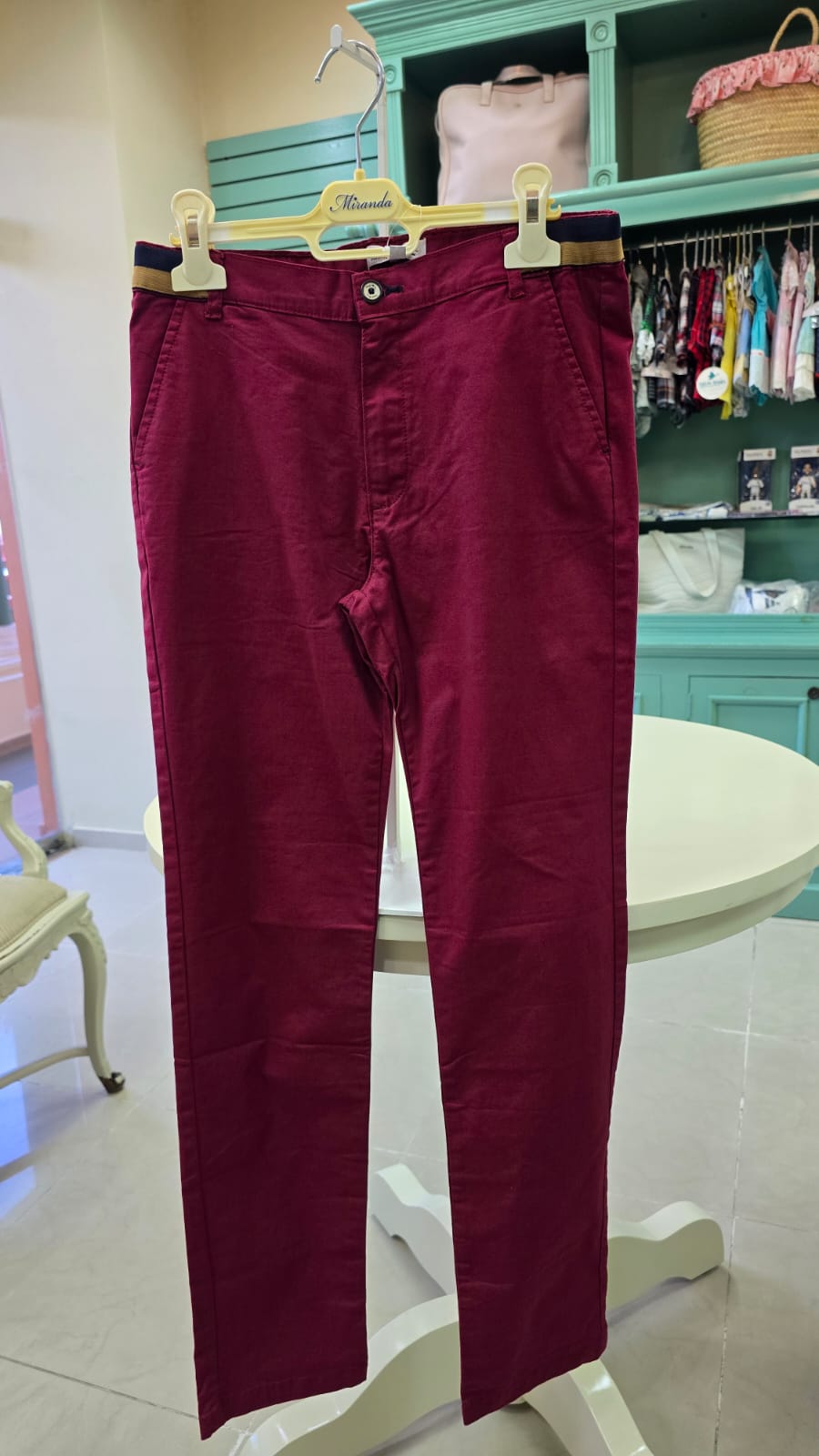 Pantalon largo marca española.  Foto 7308528-1.jpg