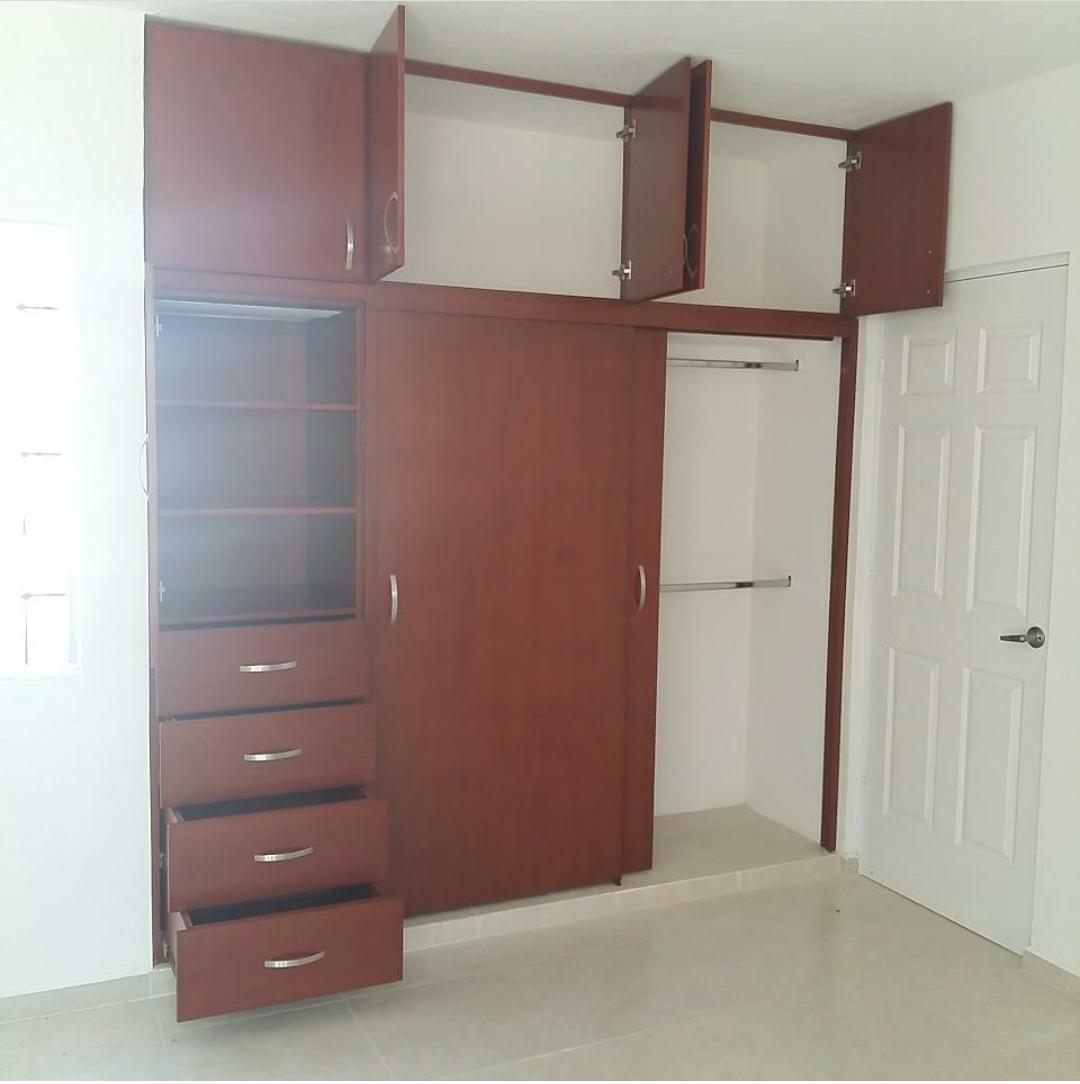 Closet en madera personzalido  Foto 7308570-2.jpg