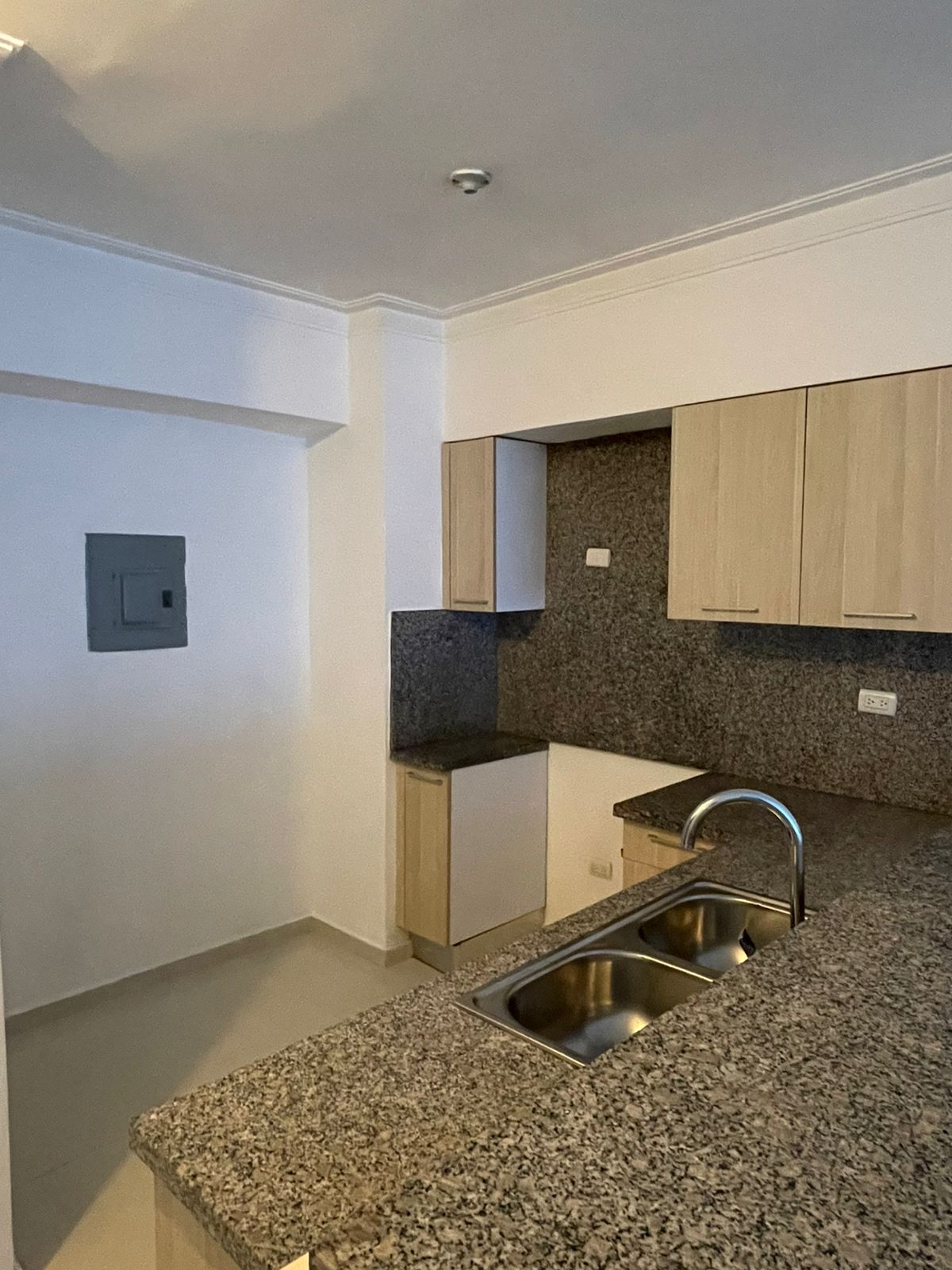 Apartamento en alquiler en Seralles – 1 habitación Foto 7308677-6.jpg
