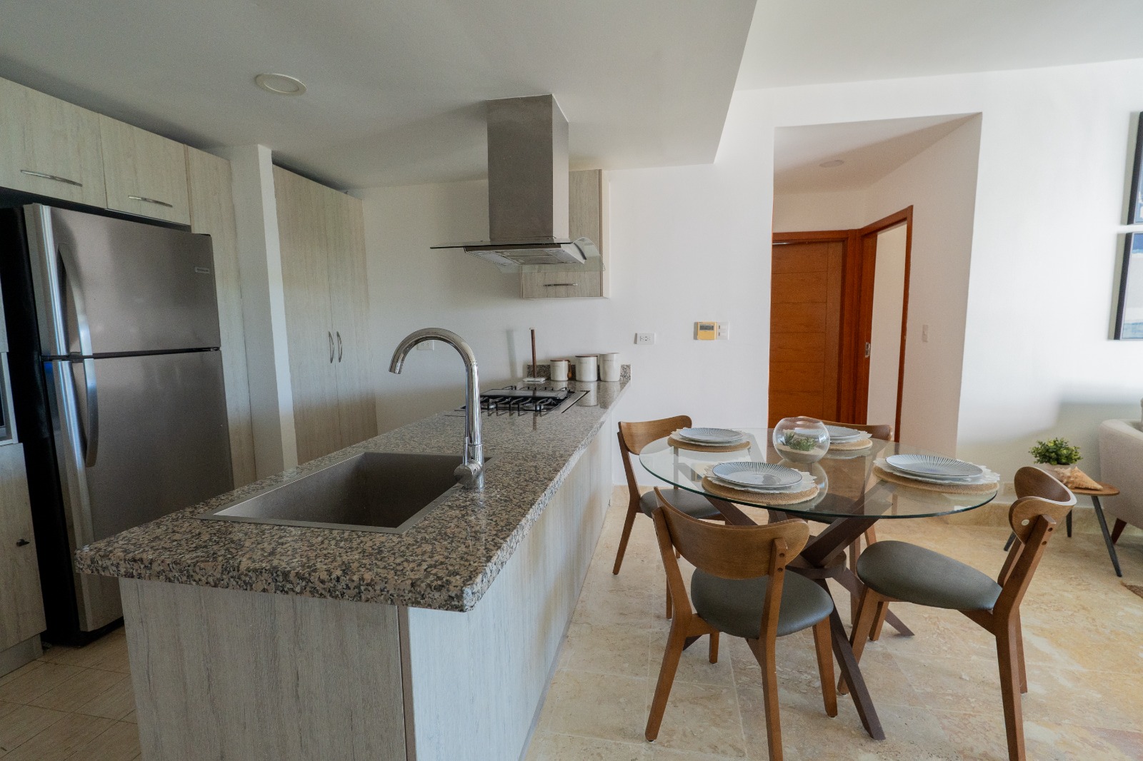Vendo Hermoso Apartamento en primera línea de playa vista playa y pisc Foto 7308771-4.jpg