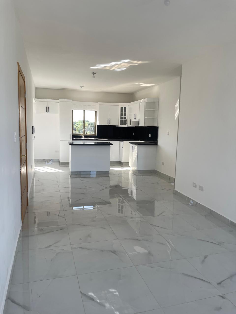 Apartamento en Venta en la Jacobo Majluta Foto 7308774-5.jpg