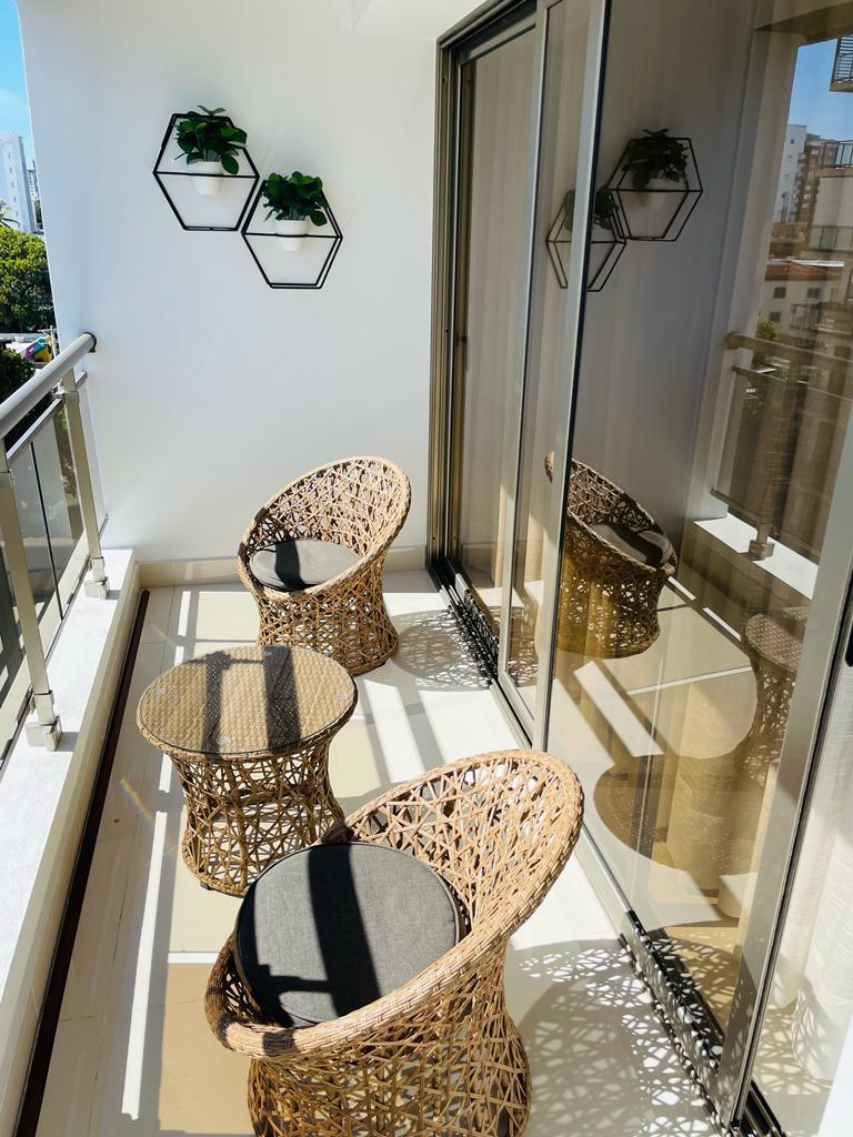 Apartamento amueblado en Alquiler en el Naco Foto 7308911-2.jpg