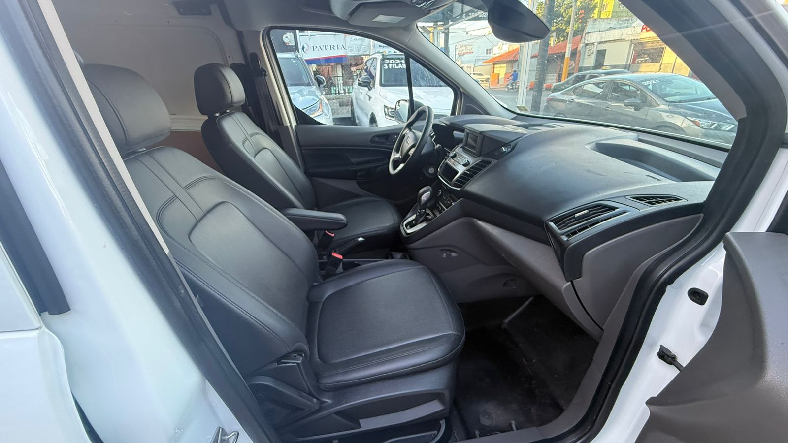 FORD TRANSIT CONNECT XL  2020 Foto 7309142-10.jpg