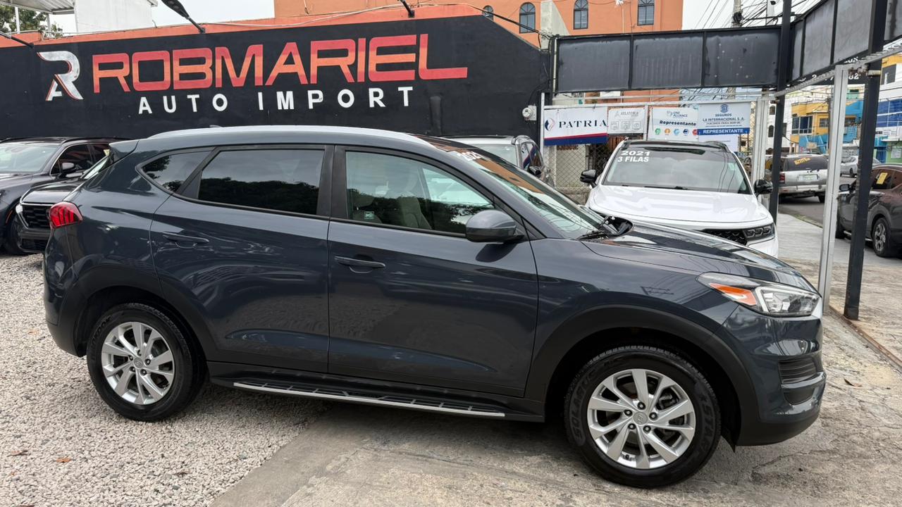 HYUNDAI TUCSON SE 2021 Foto 7309190-2.jpg