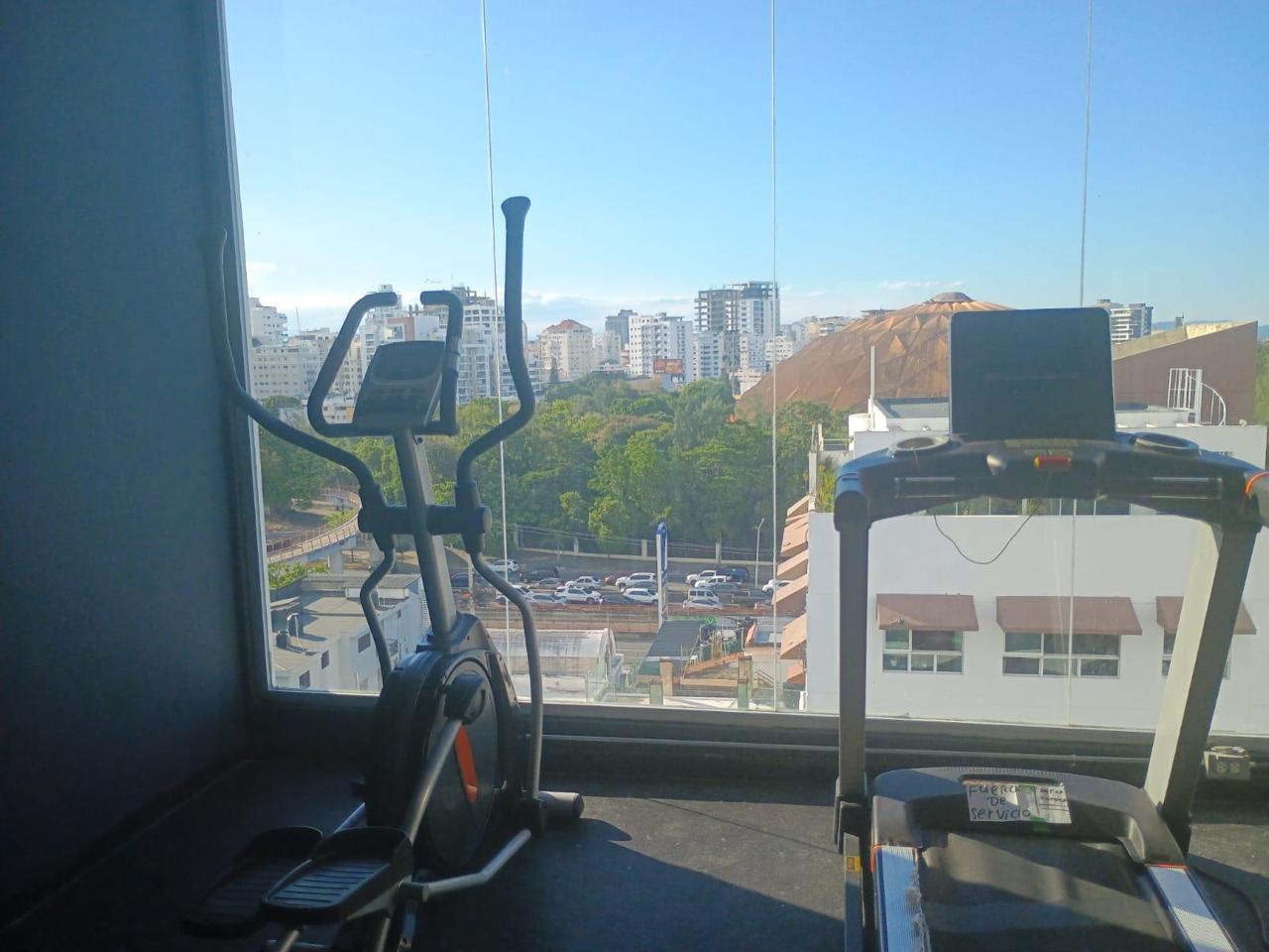 Vendo Apto 2 Habs. en TORRE MONARCA Ens. EL VERGEL 163 Mts.2 2do PISO Foto 7309216-12.jpg