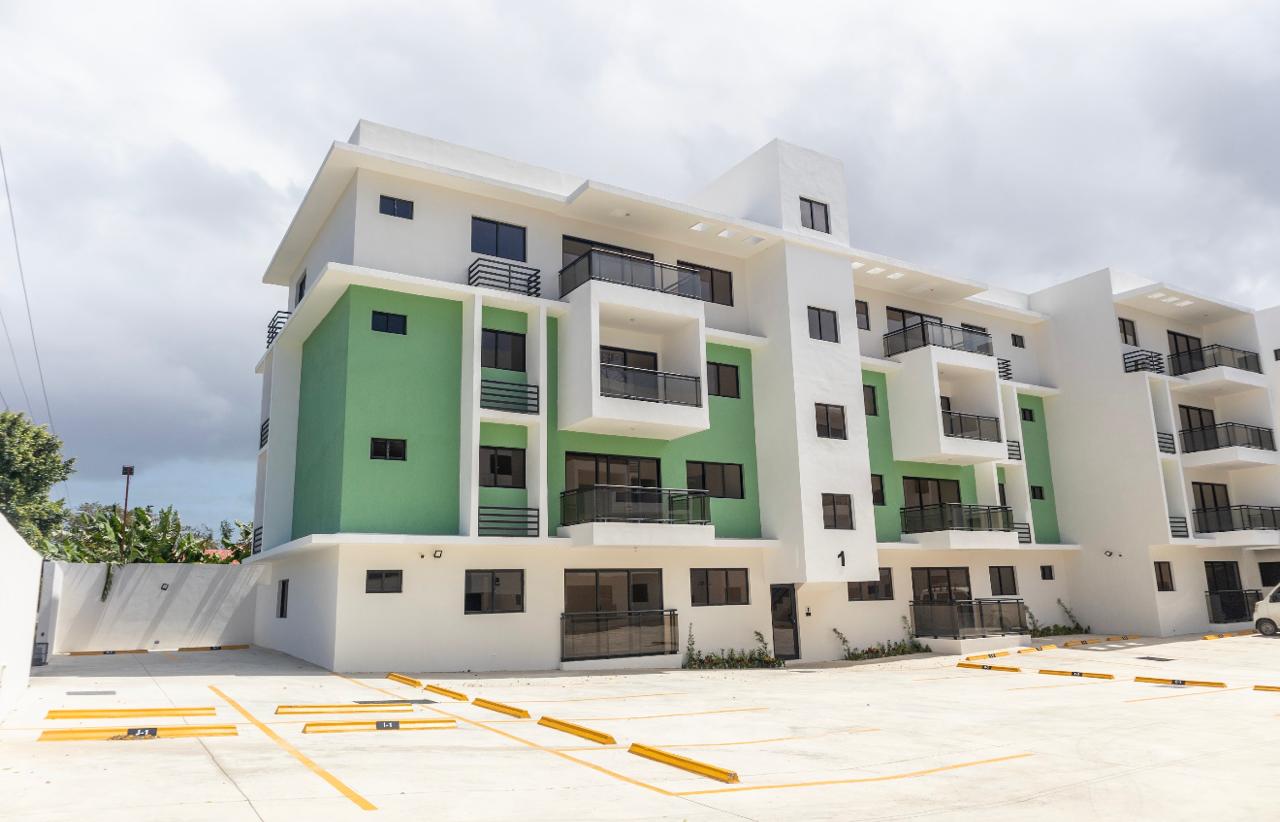 Apartamento en venta en Av. Hípica Santo Domingo Este Foto 7309375-1.jpg