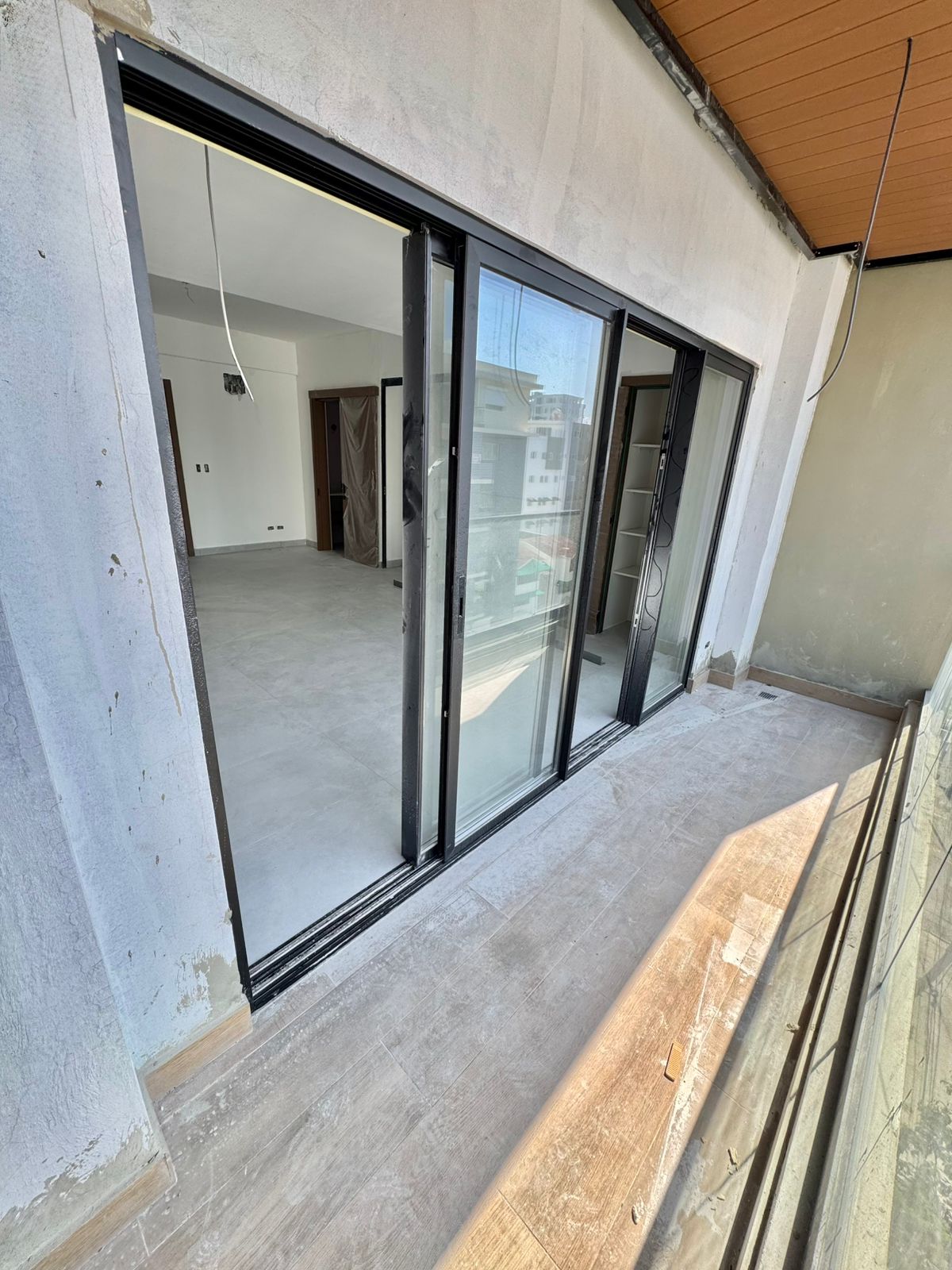 Apartamento Nuevo en Alquiler EVARISTO MORALES USD 1550.00 Mantenimien Foto 7309396-2.jpg