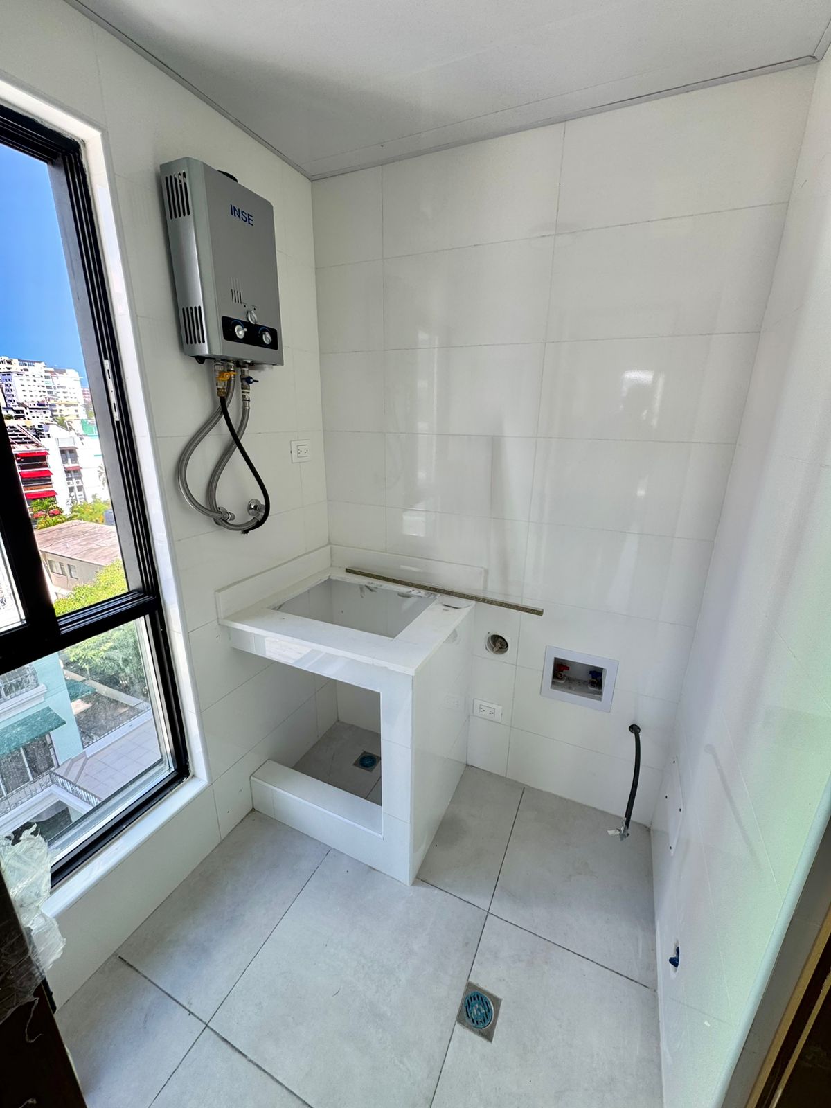 Apartamento Nuevo en Alquiler EVARISTO MORALES USD 1550.00 Mantenimien Foto 7309396-6.jpg