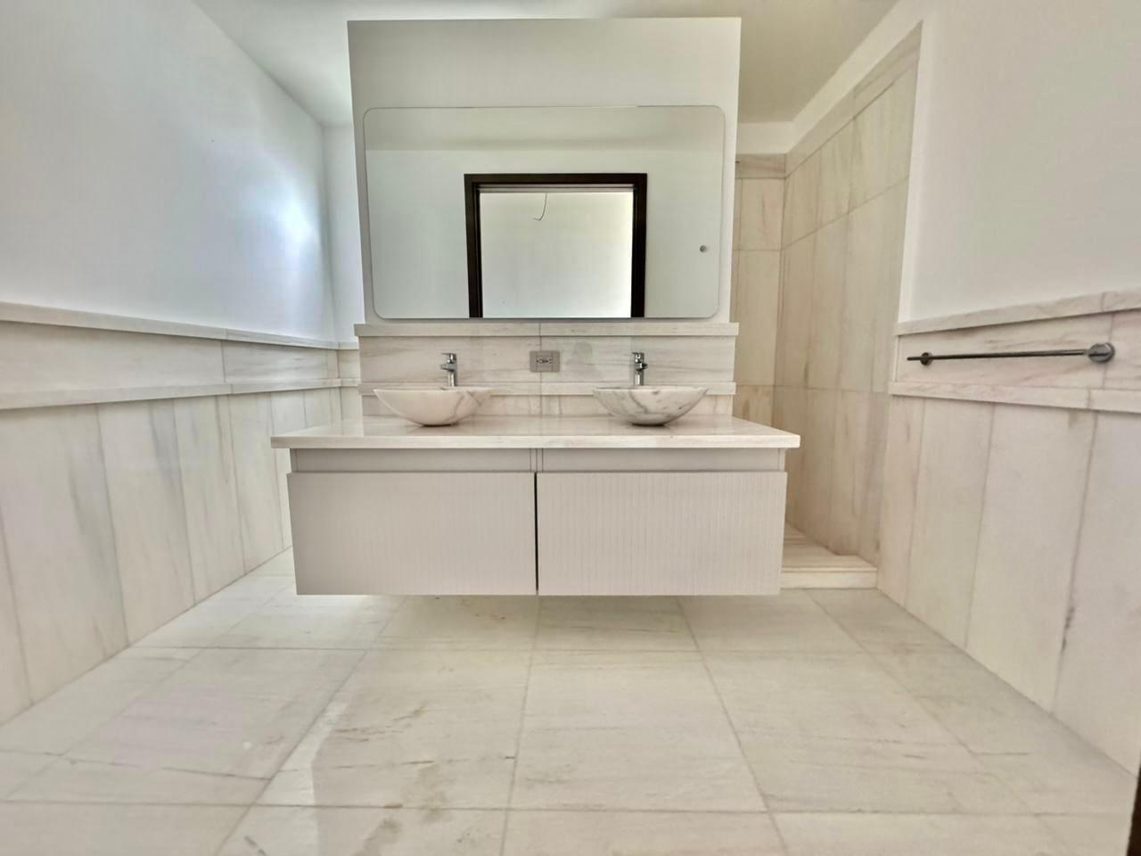 Apartamento Nuevo en Venta LOS CACICAZGOS AV. ANACAONA USD 1250000.00  Foto 7309429-15.jpg