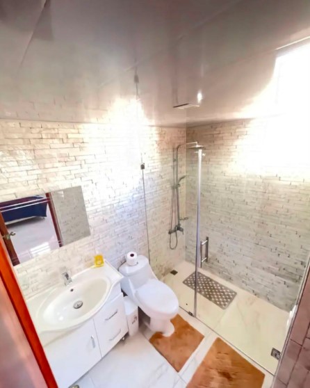 ????️ EN VENTA – PENTHOUSE AMUEBLADO EN GURABO AL MEDIO Foto 7309433-7.jpg