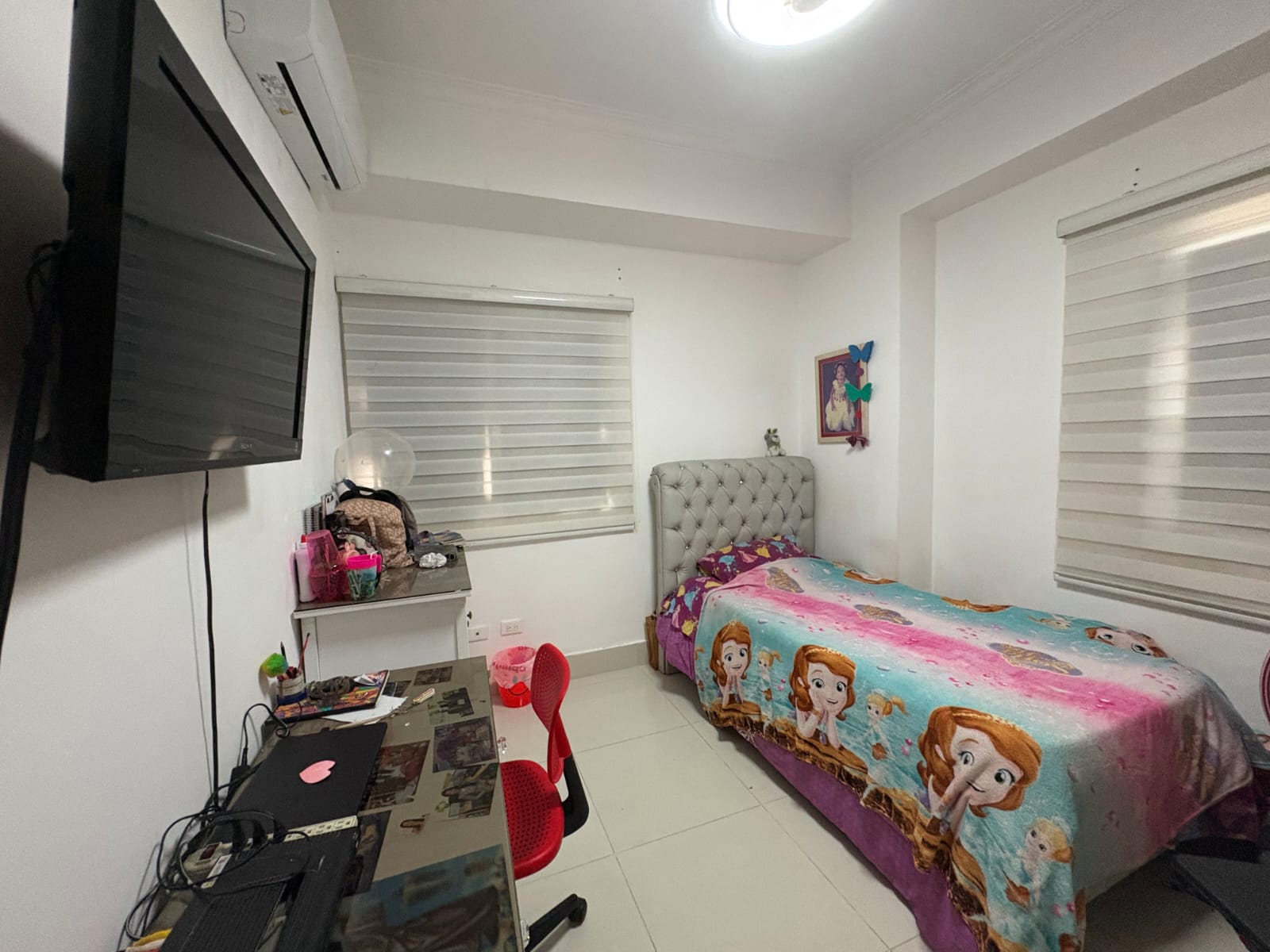 Se vende 2da con Terraza vacío en Ensanche Ozama de 3 Habitaciones  1  Foto 7309525-4.jpg