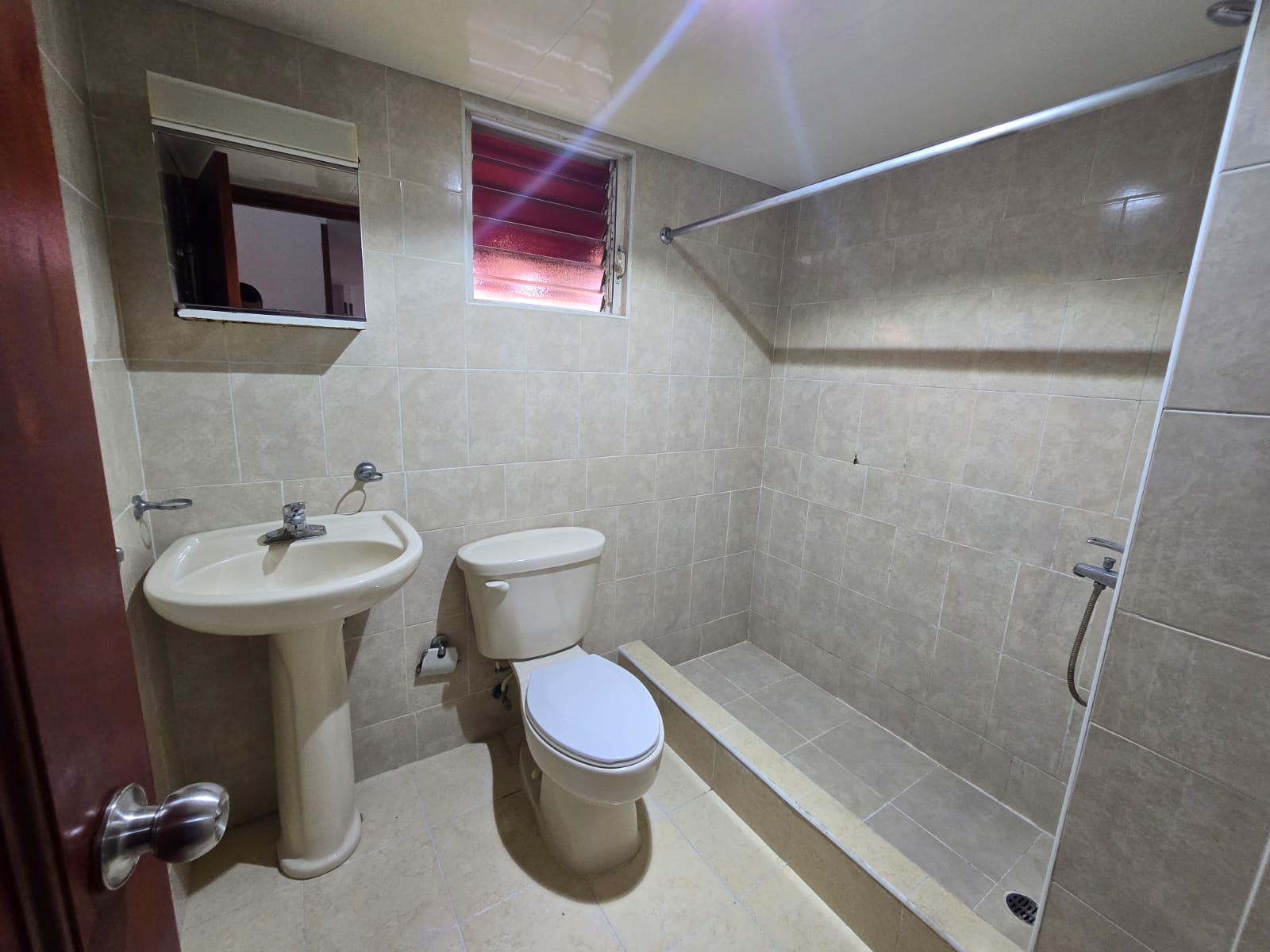 Apartamento en Alquiler en la Republica de Colombia Ciudad Real Foto 7309574-11.jpg