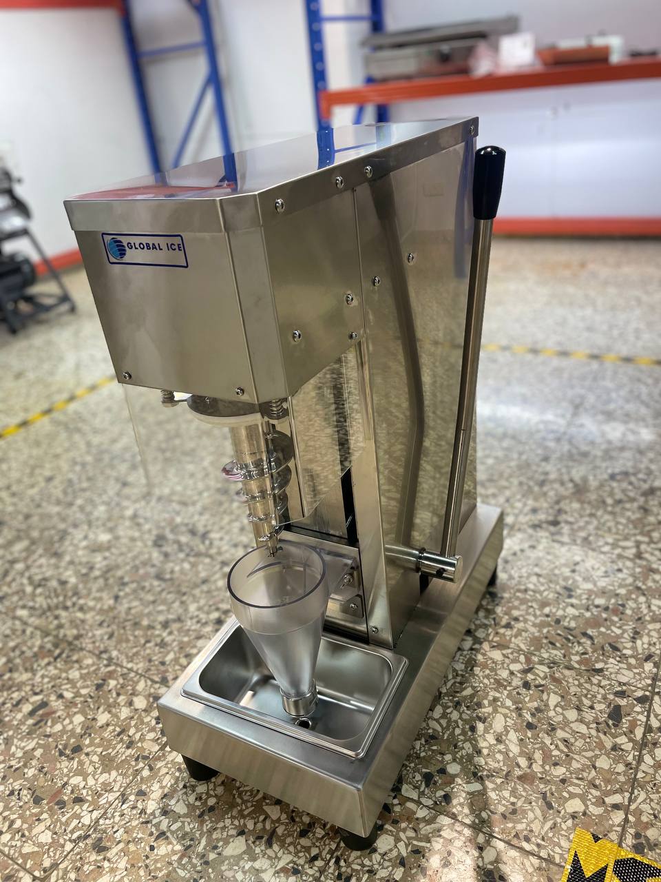 Maquina para hacer yogur helado tipo yogen helado de frutas Foto 7309576-10.jpg