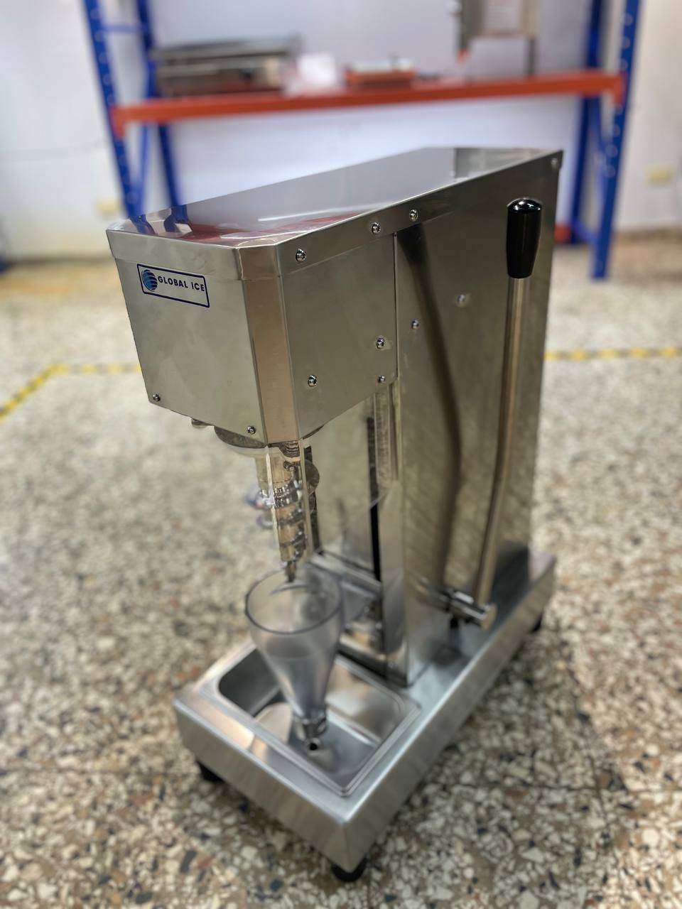 Maquina para hacer yogur helado tipo yogen helado de frutas Foto 7309576-6.jpg